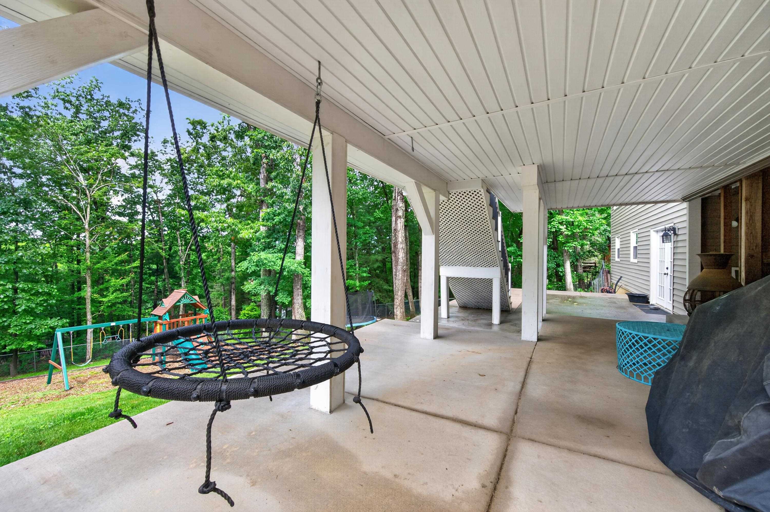 435 Tomahawk Drive