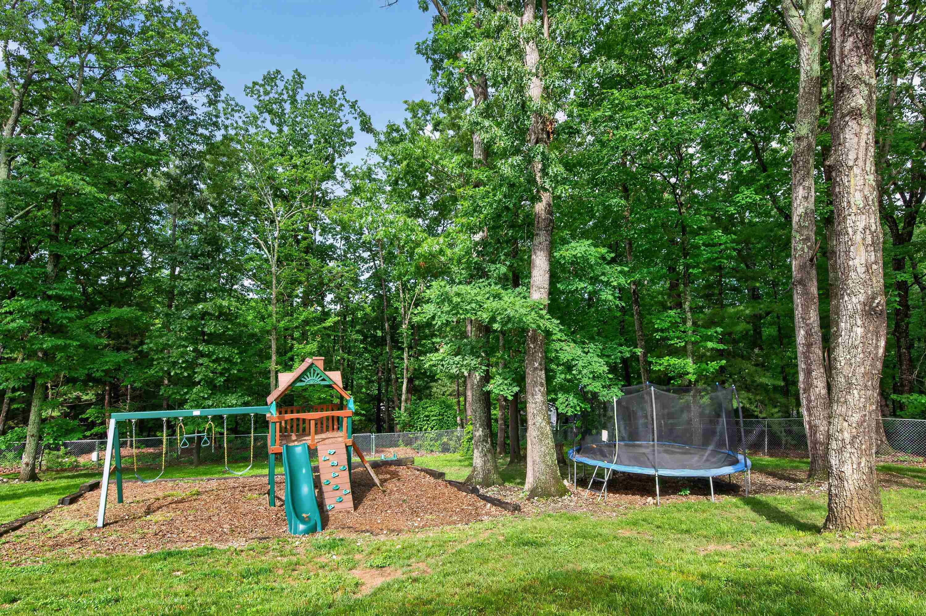 435 Tomahawk Drive