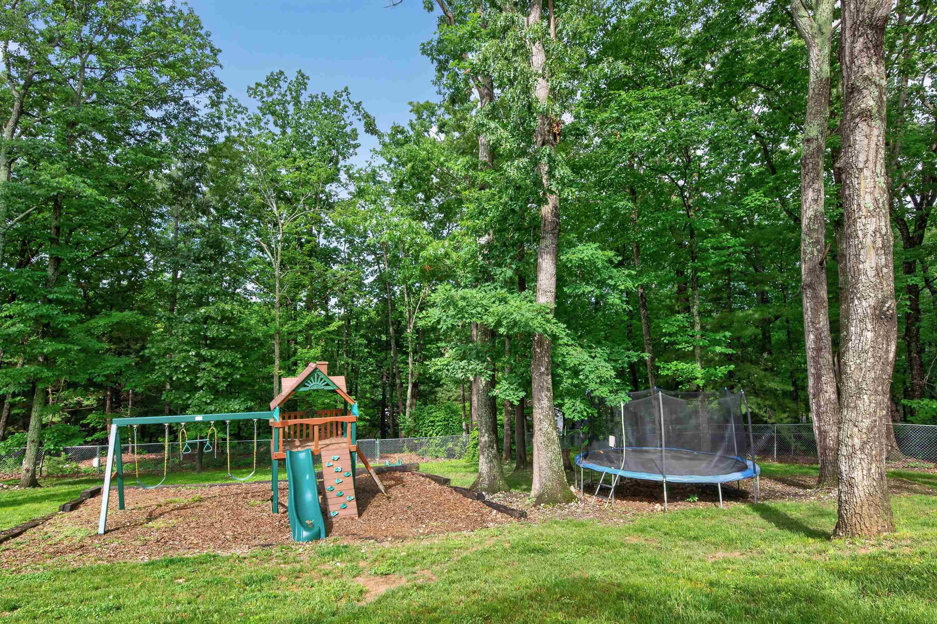 435 Tomahawk Drive