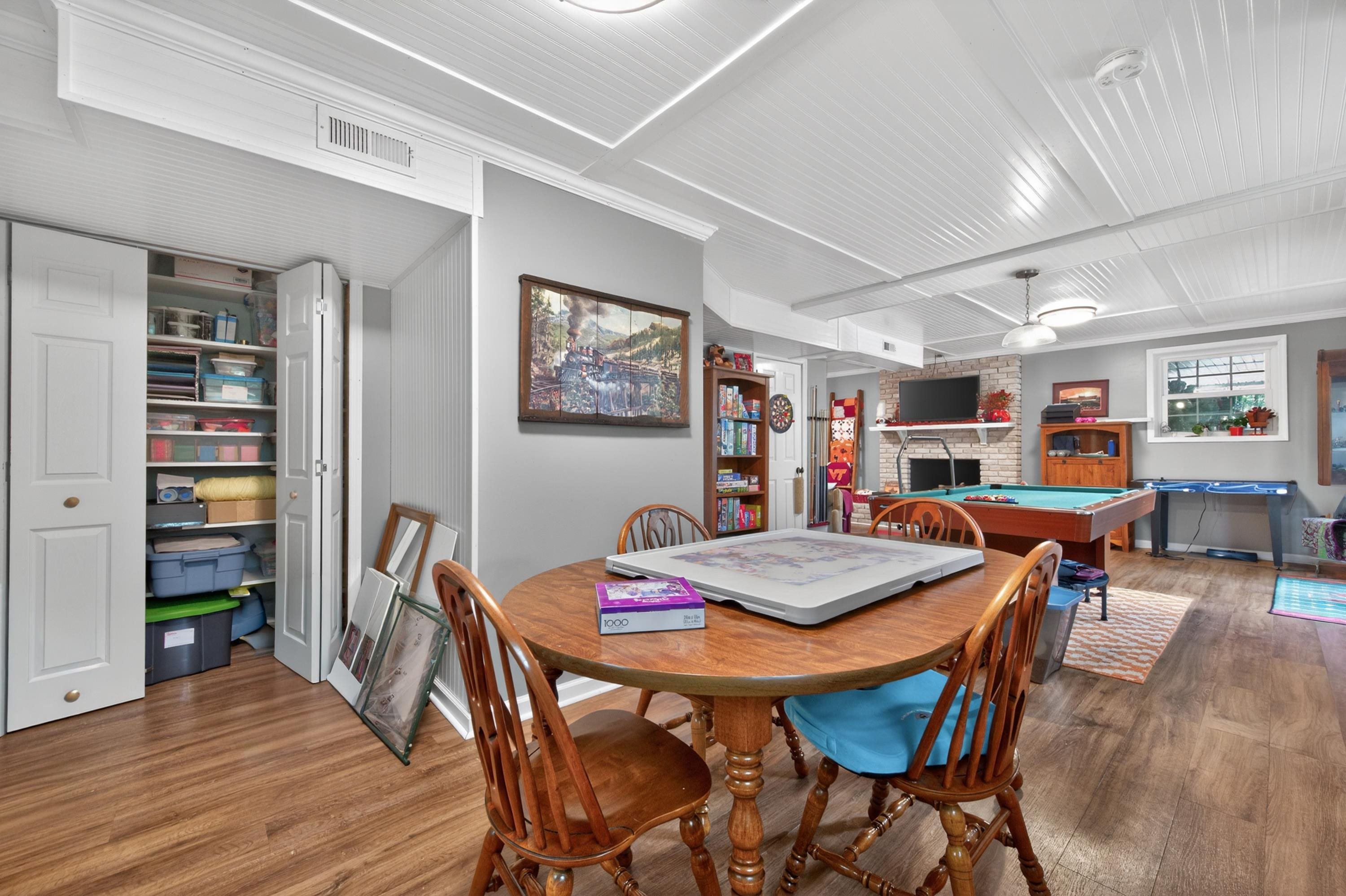 435 Tomahawk Drive