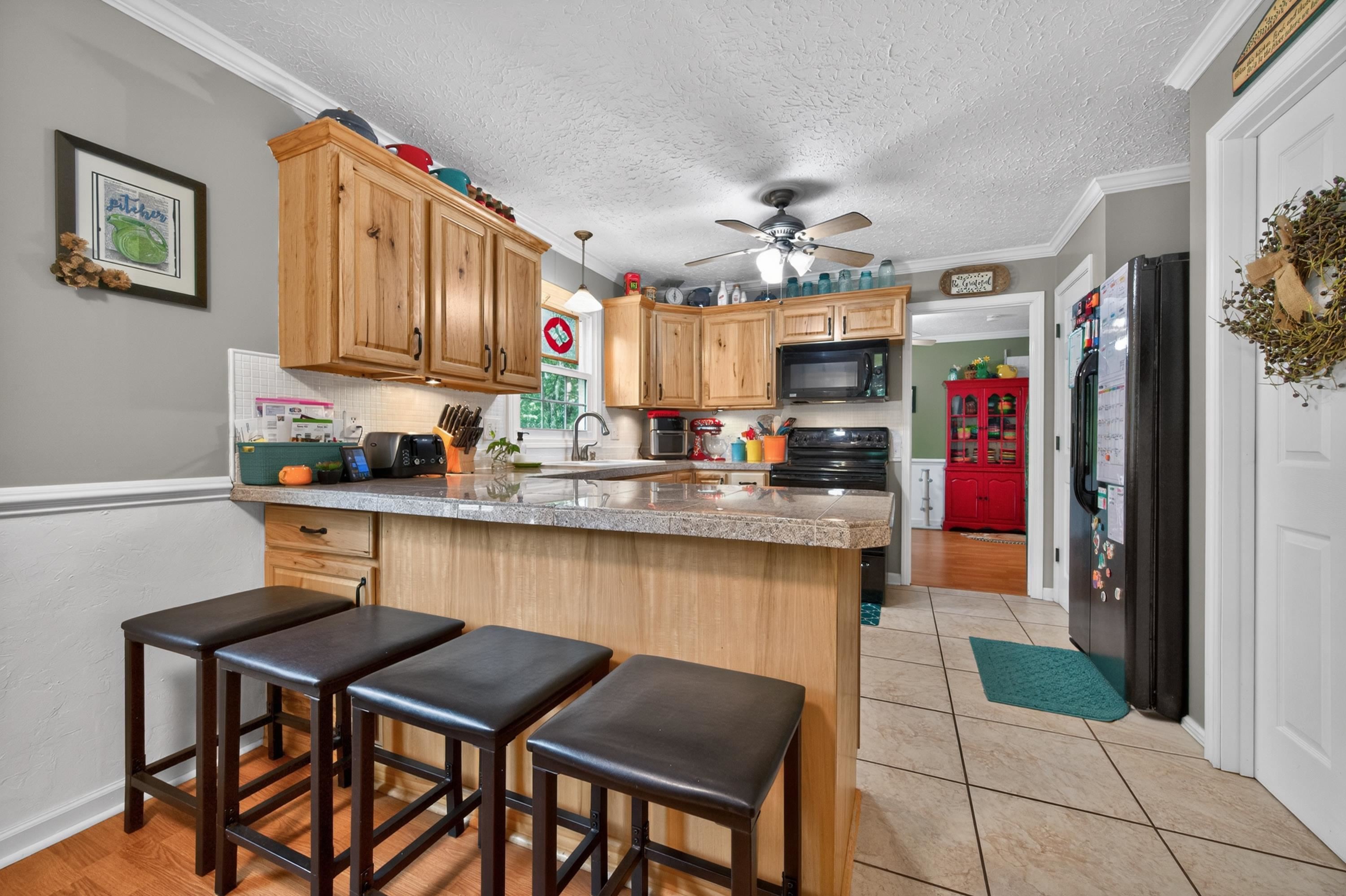 435 Tomahawk Drive