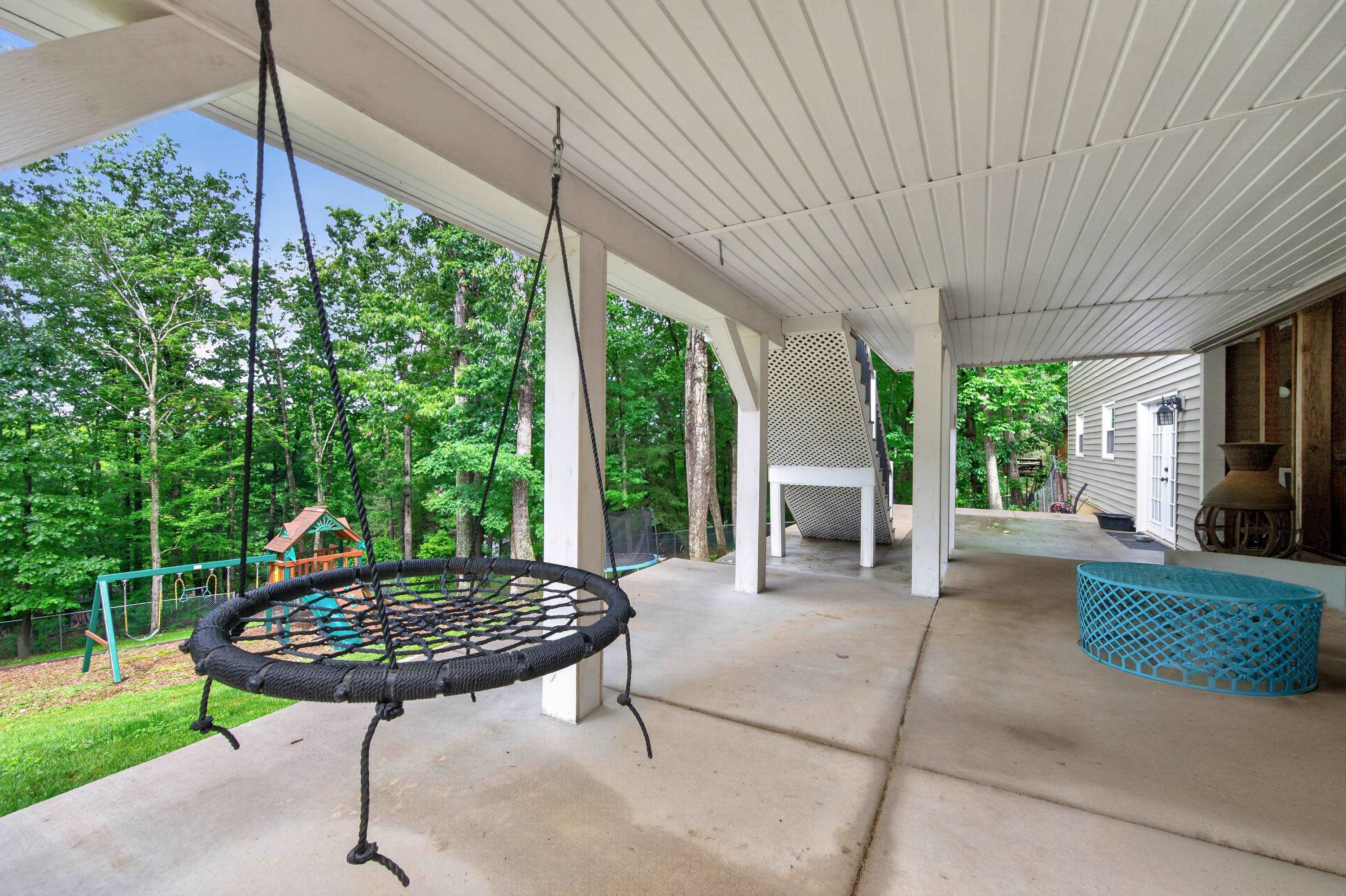 435 Tomahawk Drive