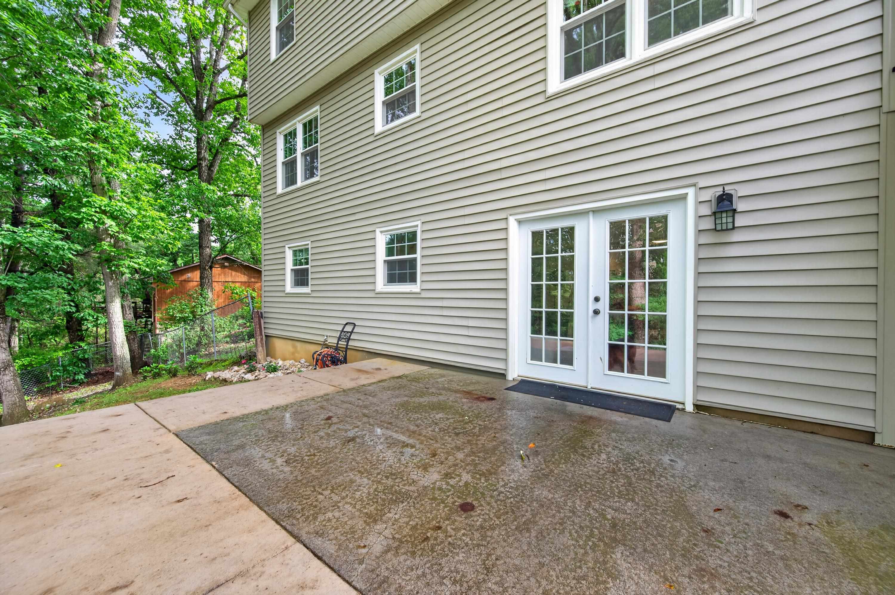 435 Tomahawk Drive