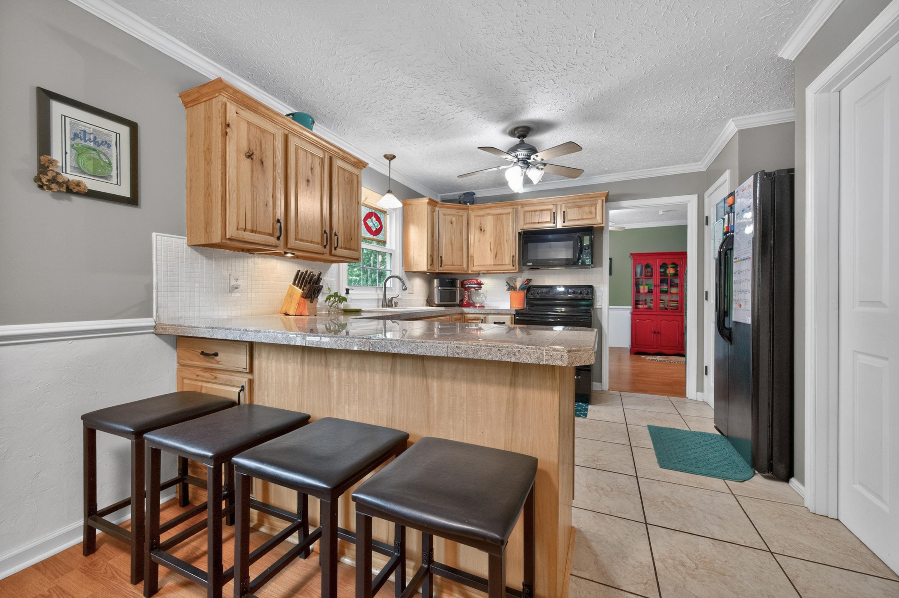 435 Tomahawk Drive