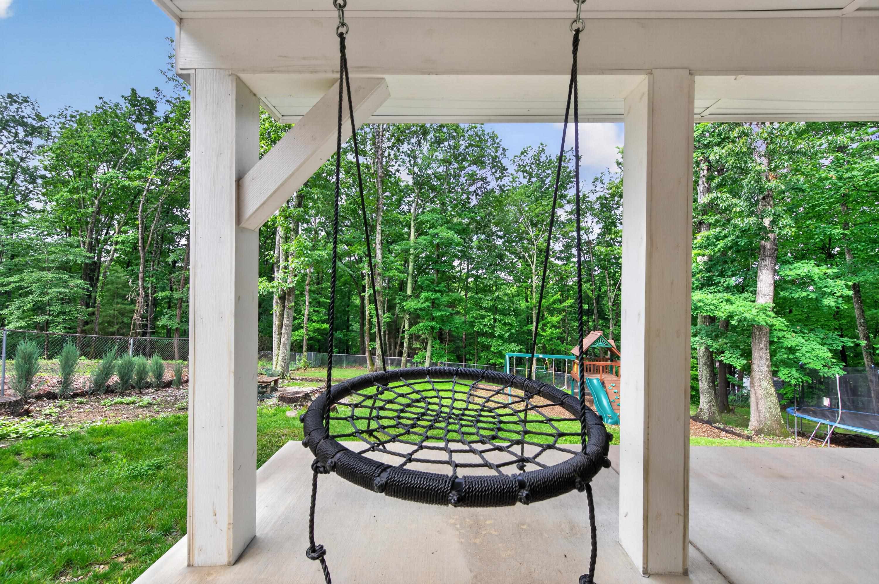 435 Tomahawk Drive