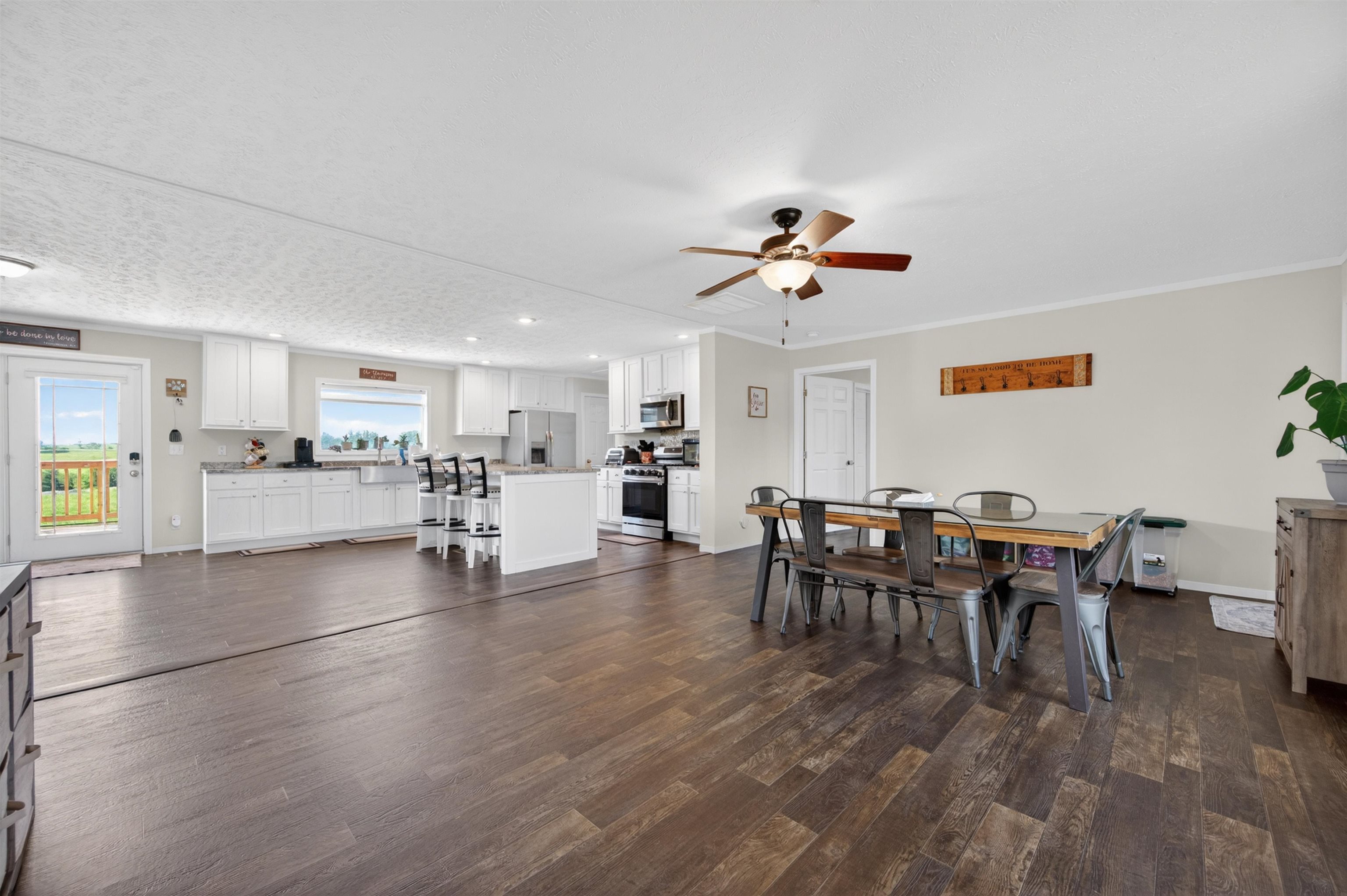 5372 Highland Road