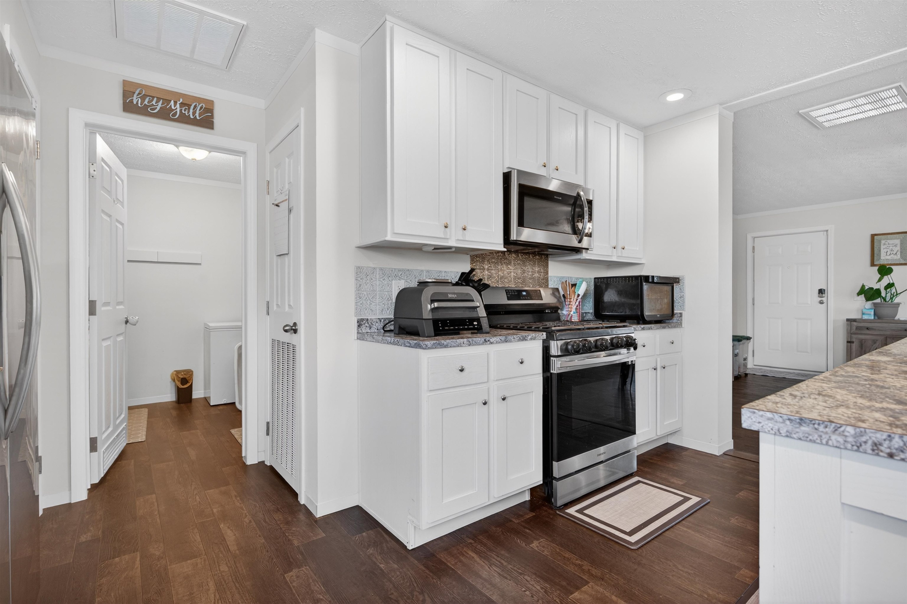 5372 Highland Road