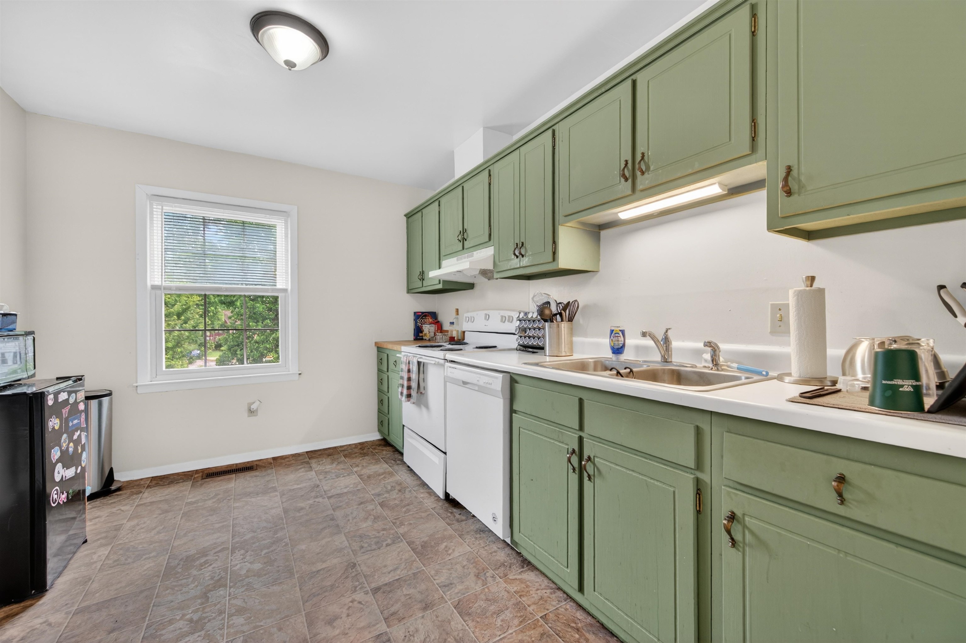 2806 Wellesley Court