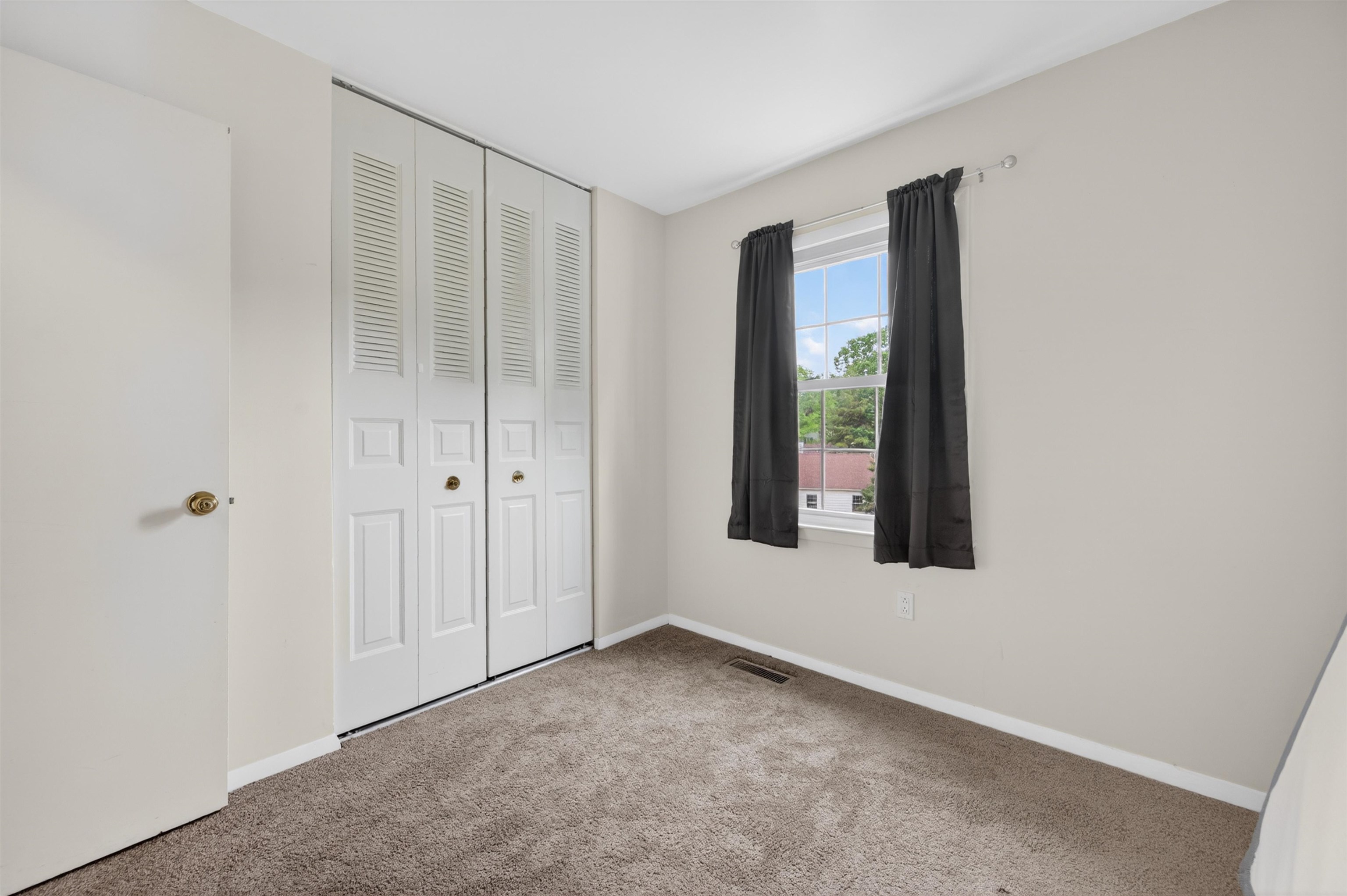 2806 Wellesley Court