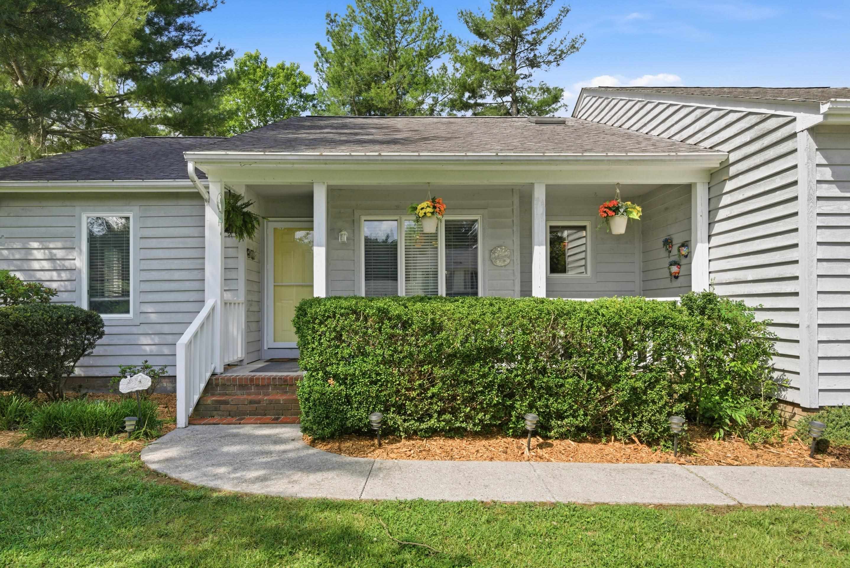 1337 Mockingbird Drive