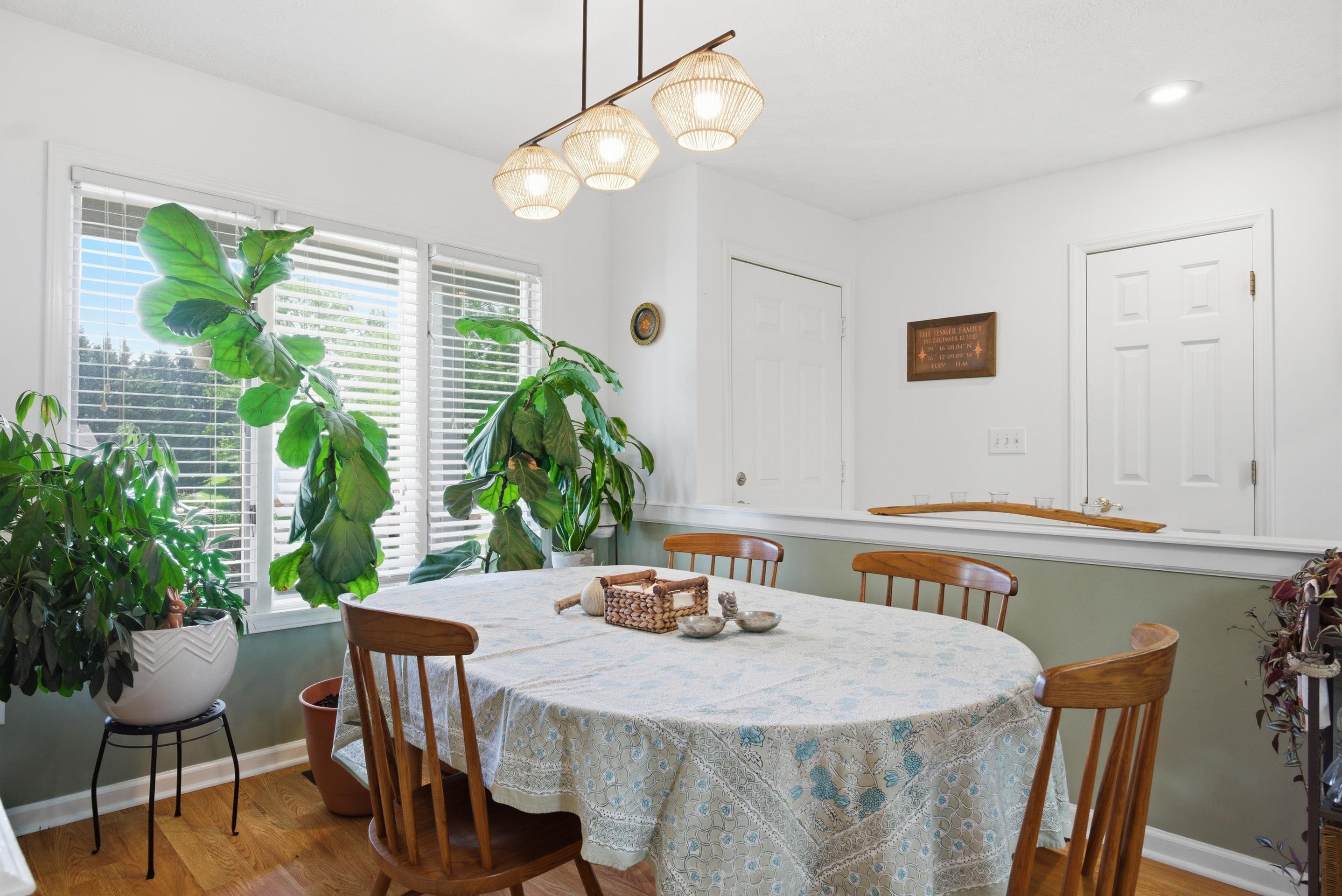 1337 Mockingbird Drive