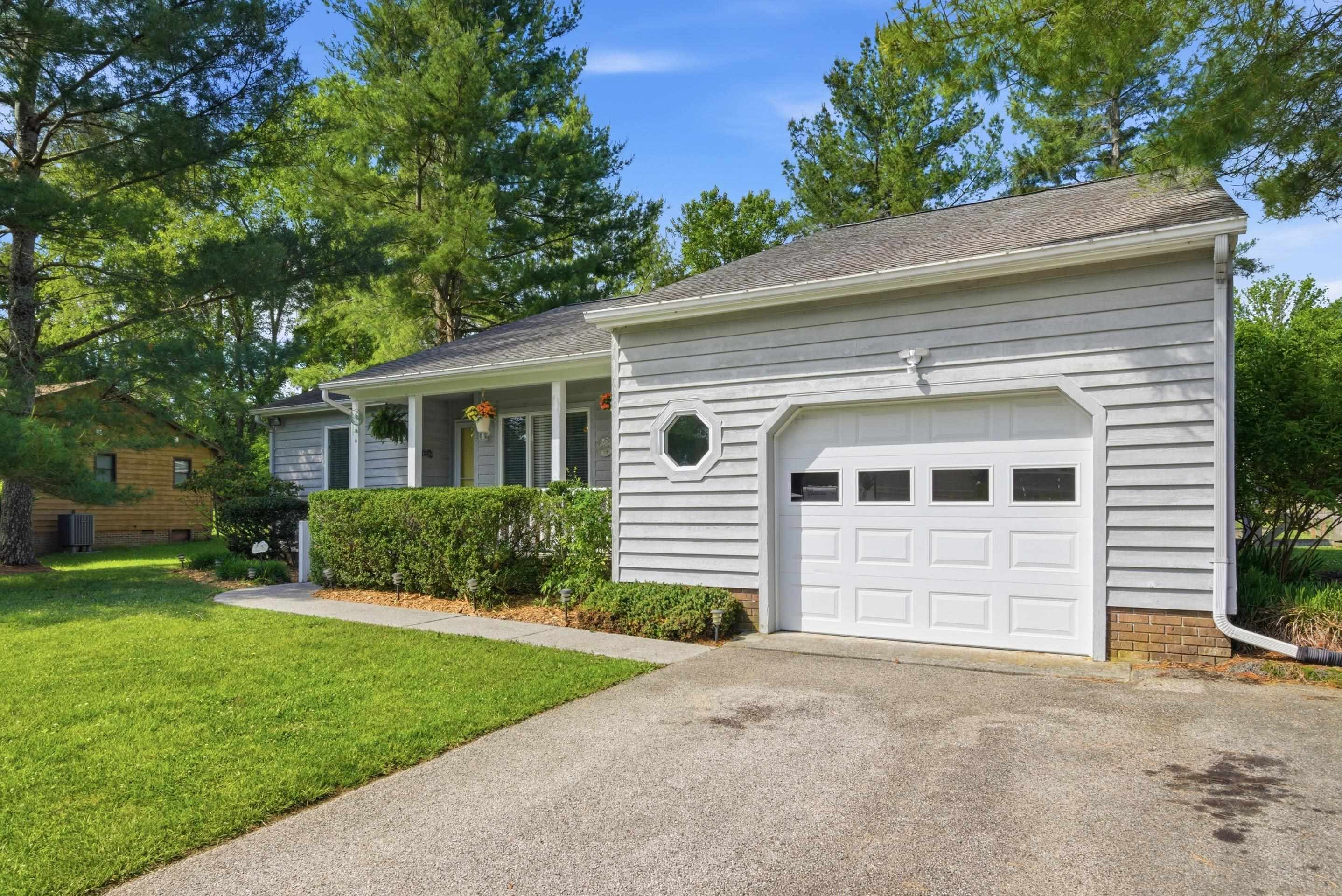 1337 Mockingbird Drive