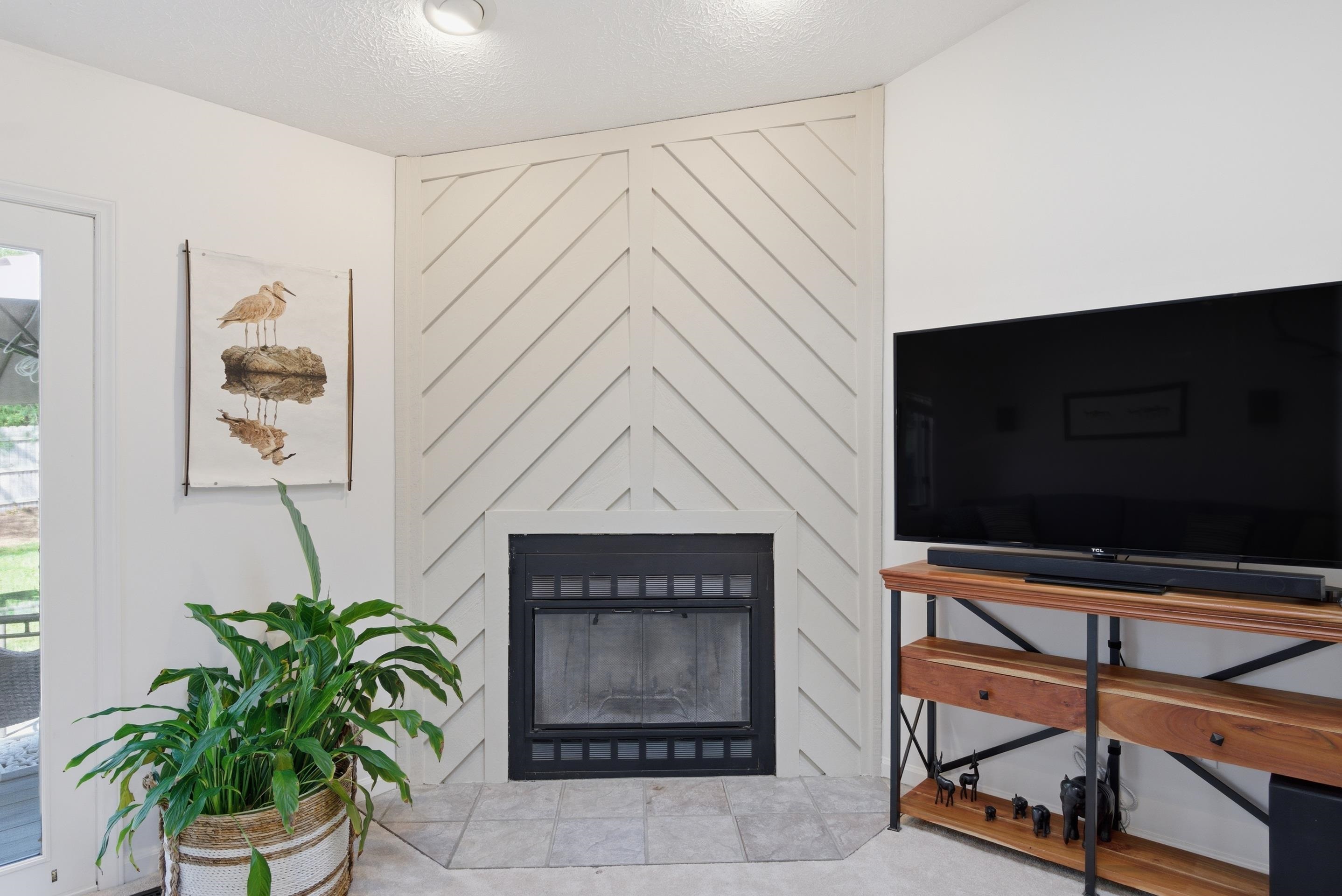 1337 Mockingbird Drive
