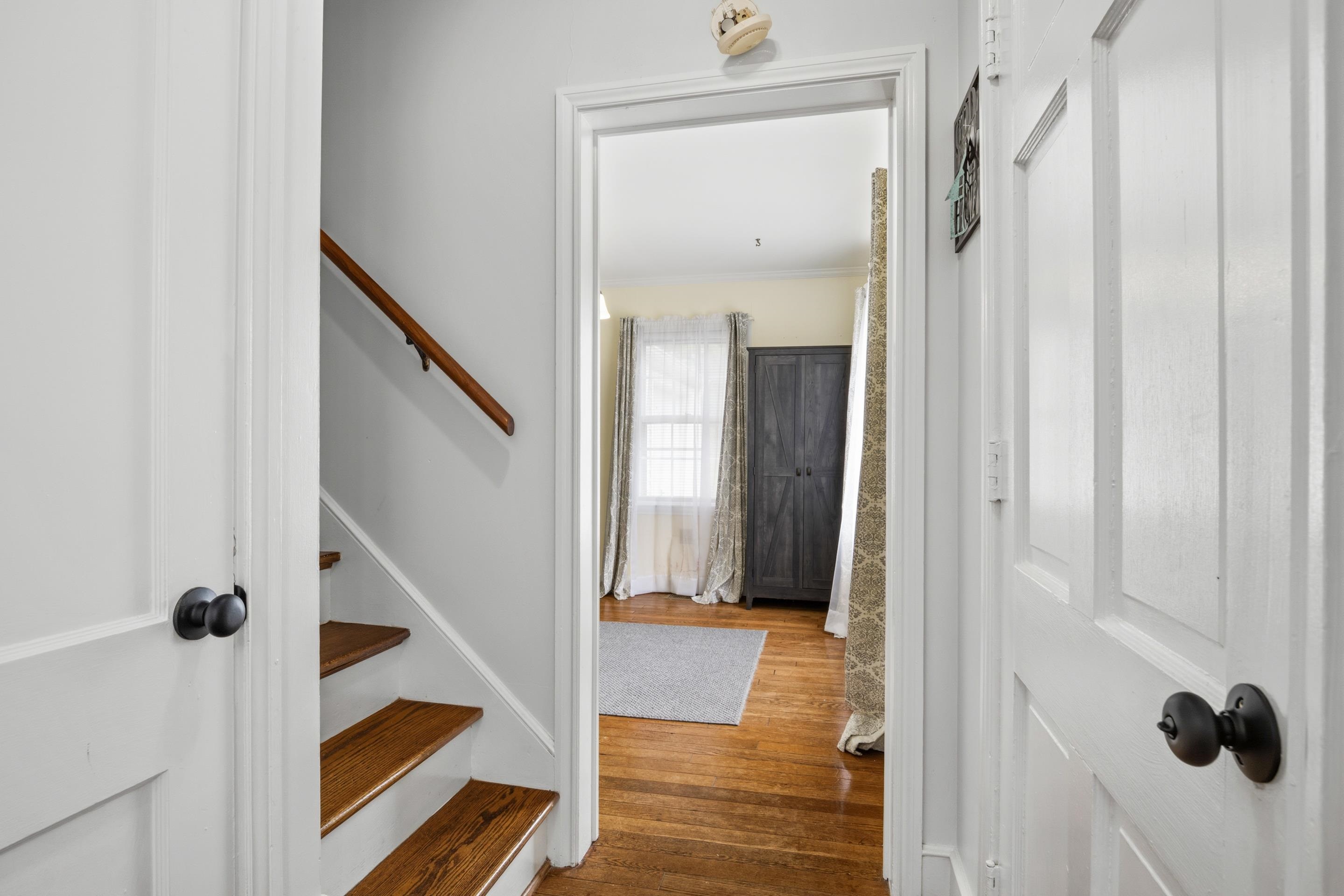 714 HIGH Street