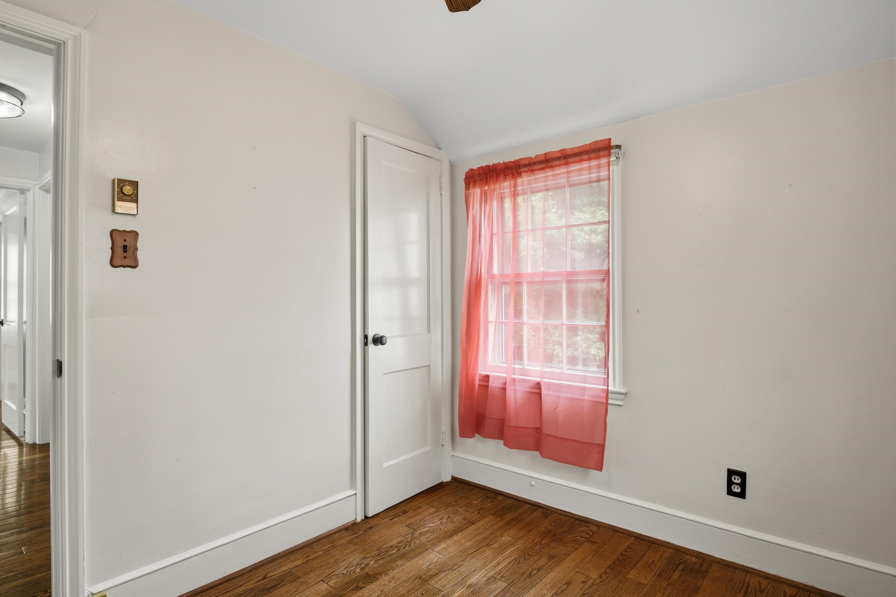 714 HIGH Street