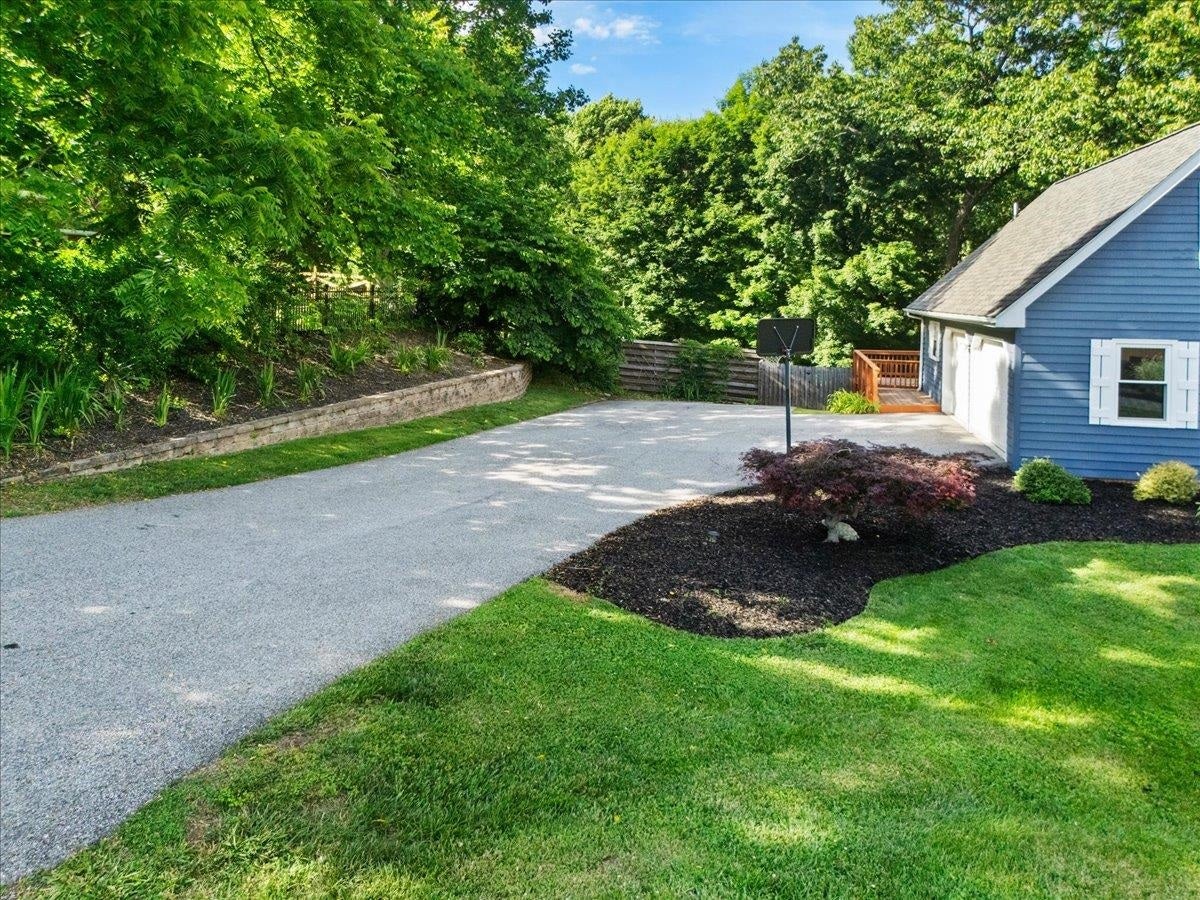 609 Landsdowne Drive