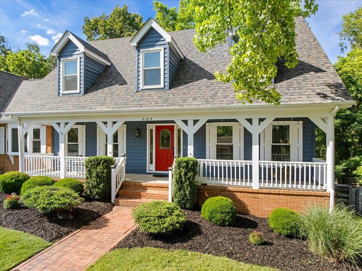609 Landsdowne Drive