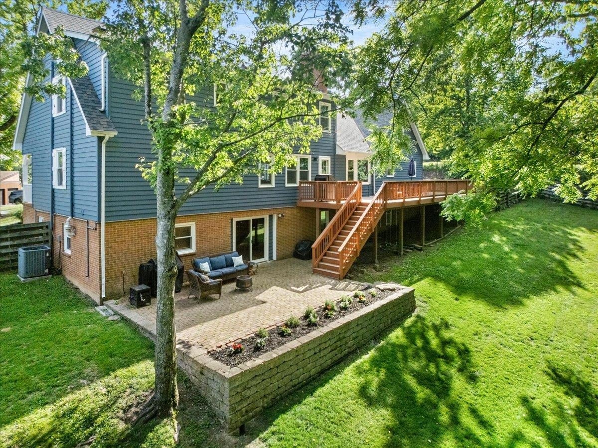 609 Landsdowne Drive