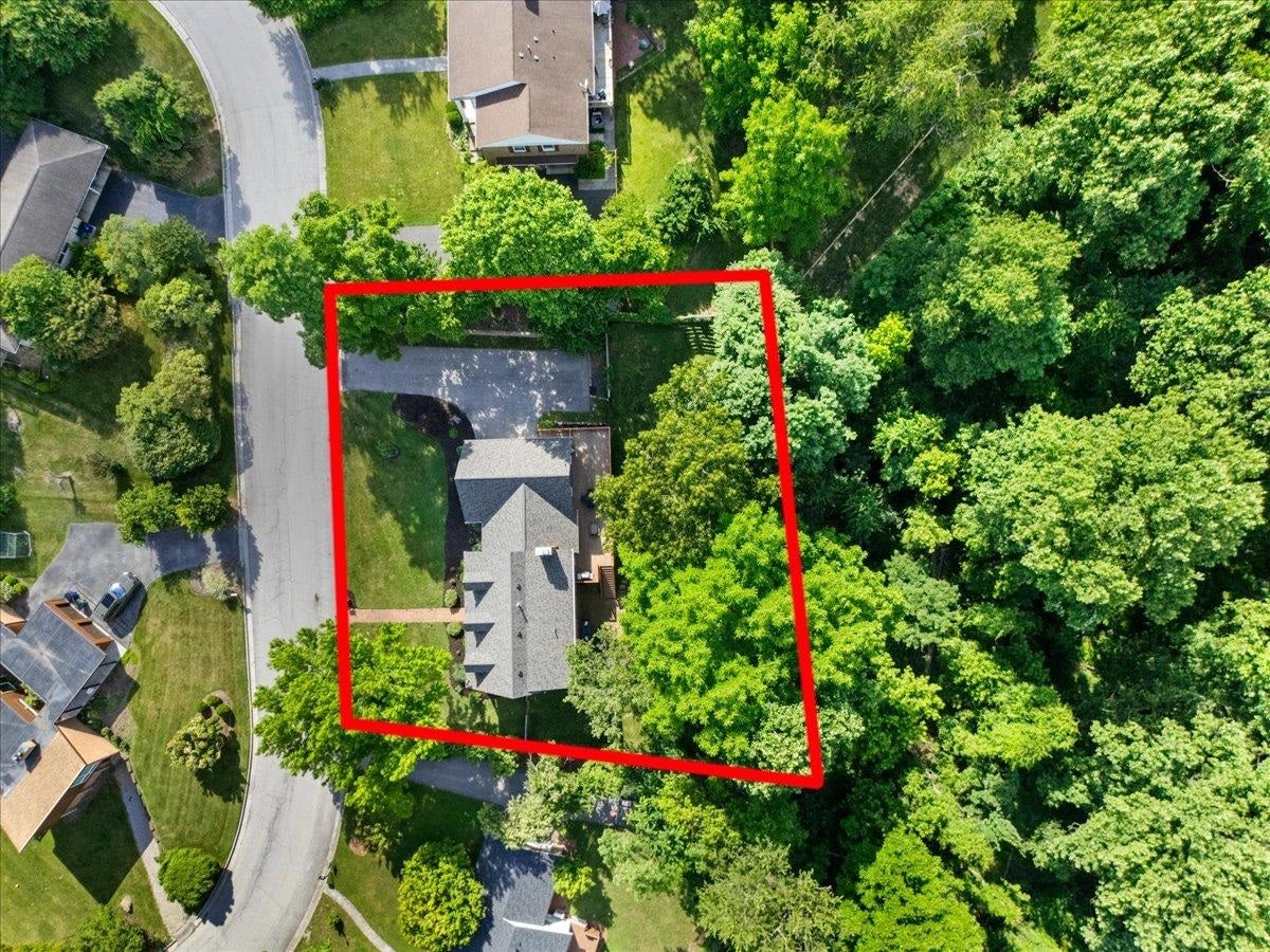 609 Landsdowne Drive