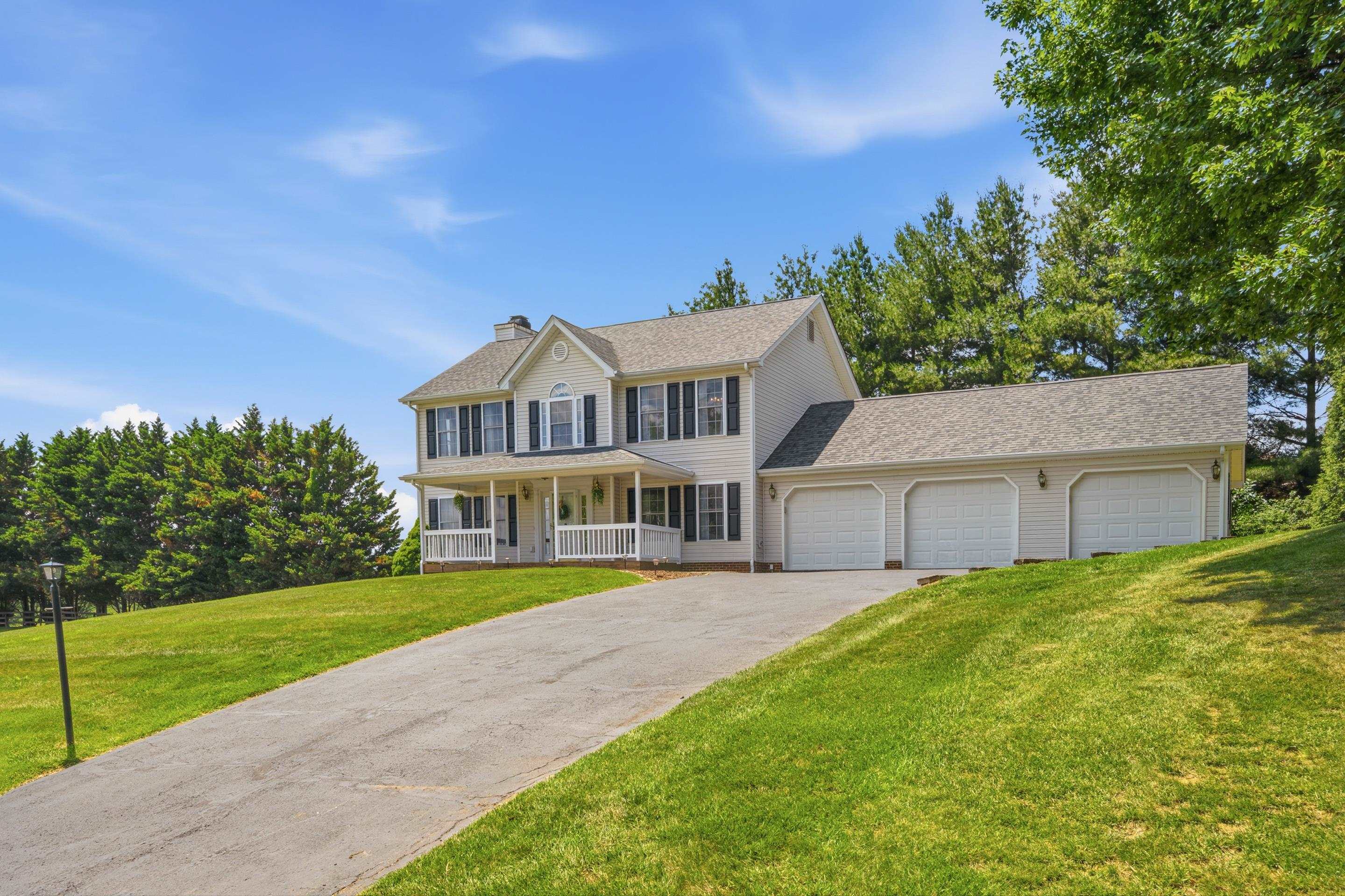 55 Sapphire Avenue