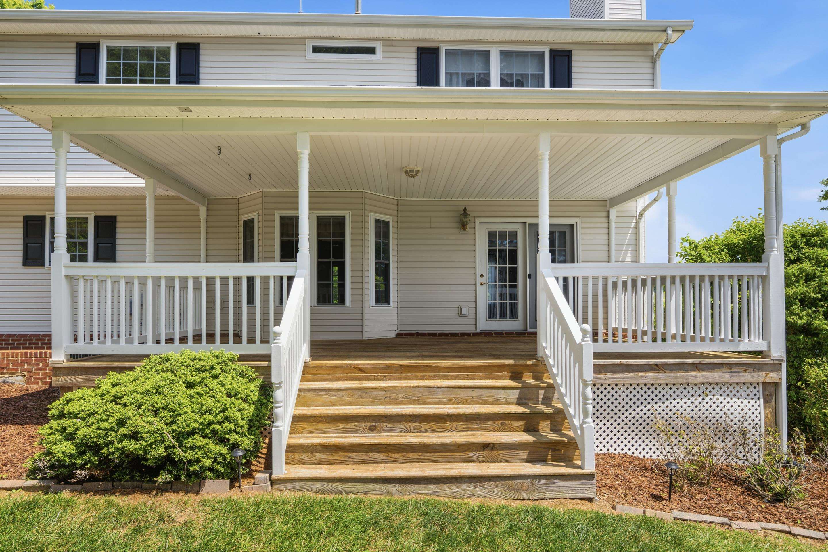 55 Sapphire Avenue