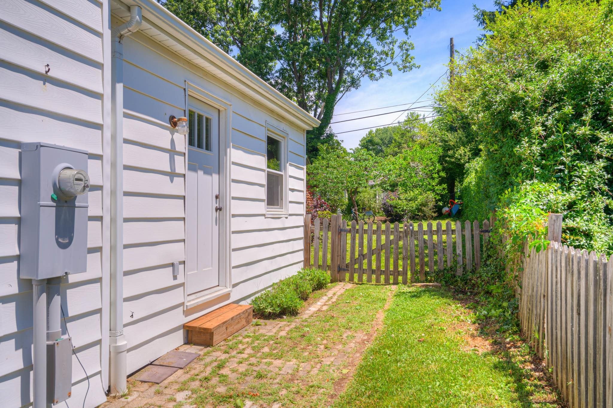 1113 Palmer Drive