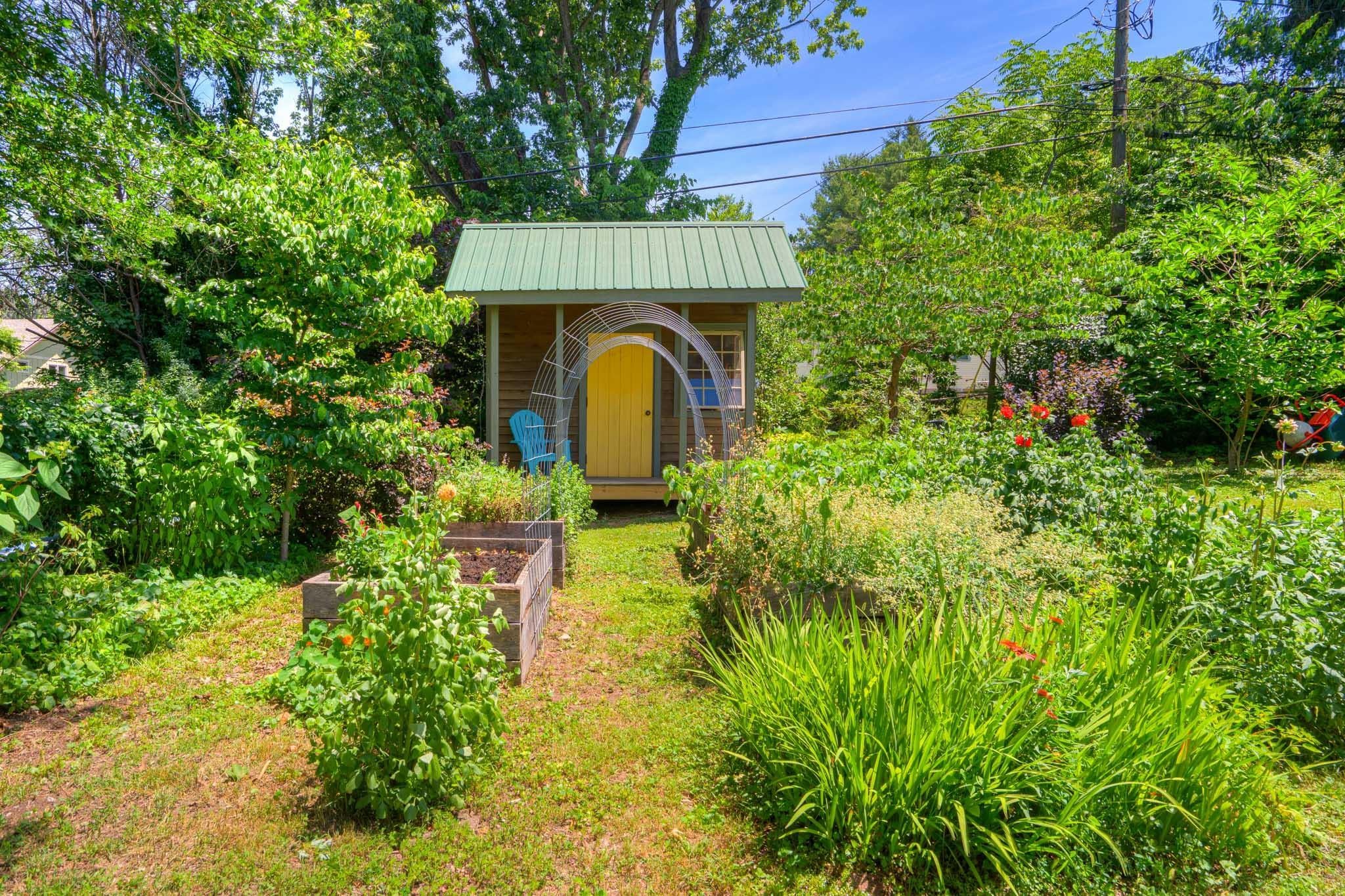 1113 Palmer Drive