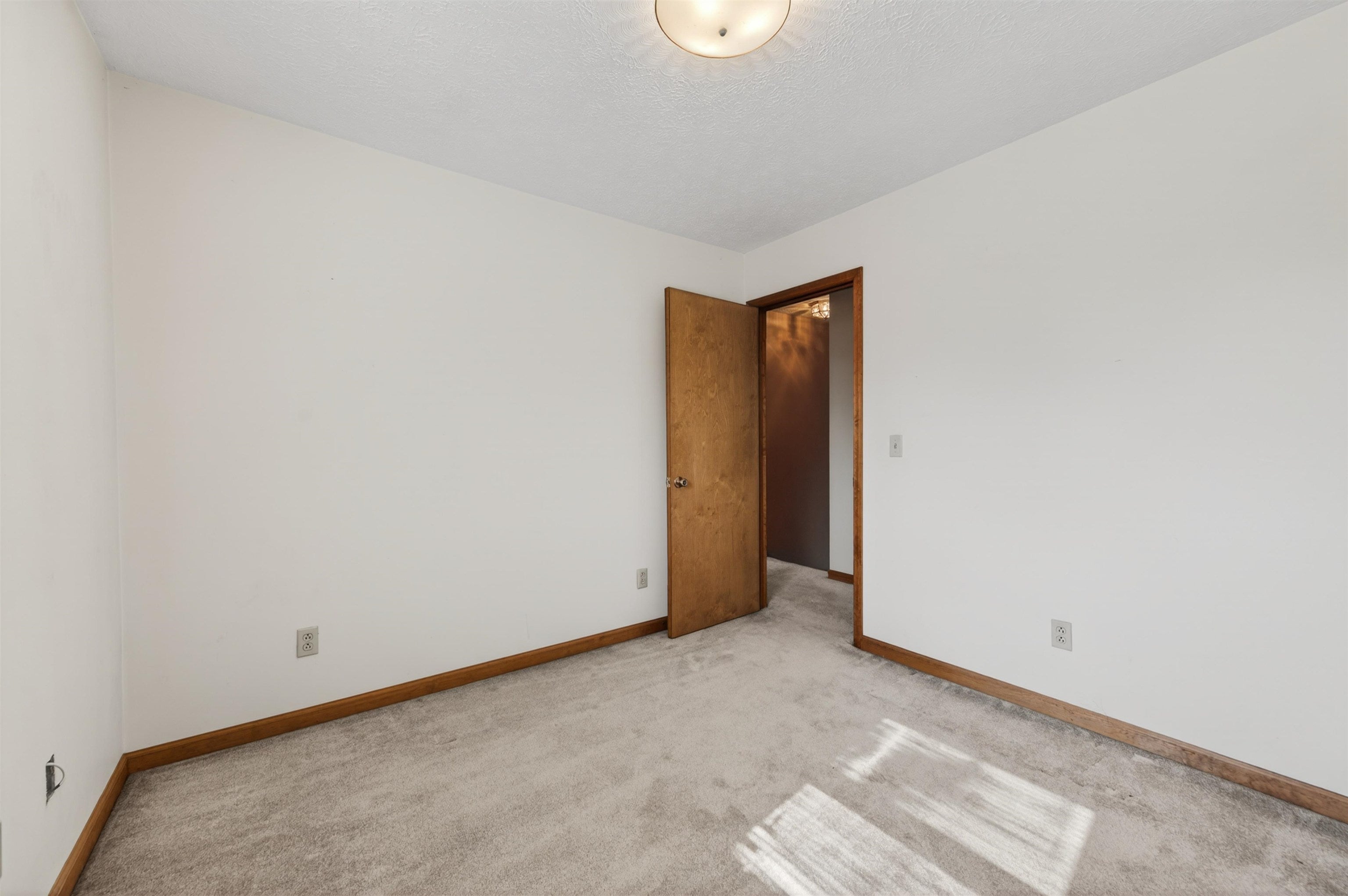 1210 VALLEY VIEW Drive