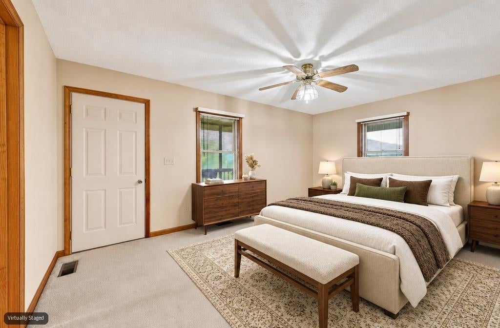 1210 VALLEY VIEW Drive