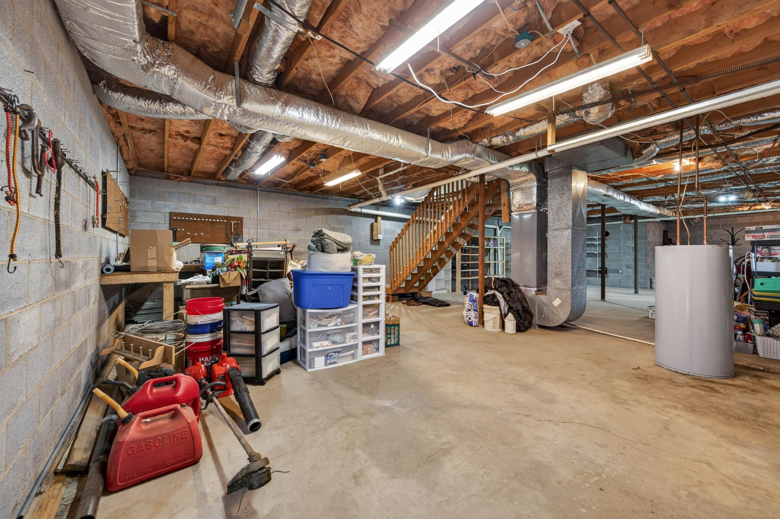 1210 VALLEY VIEW Drive