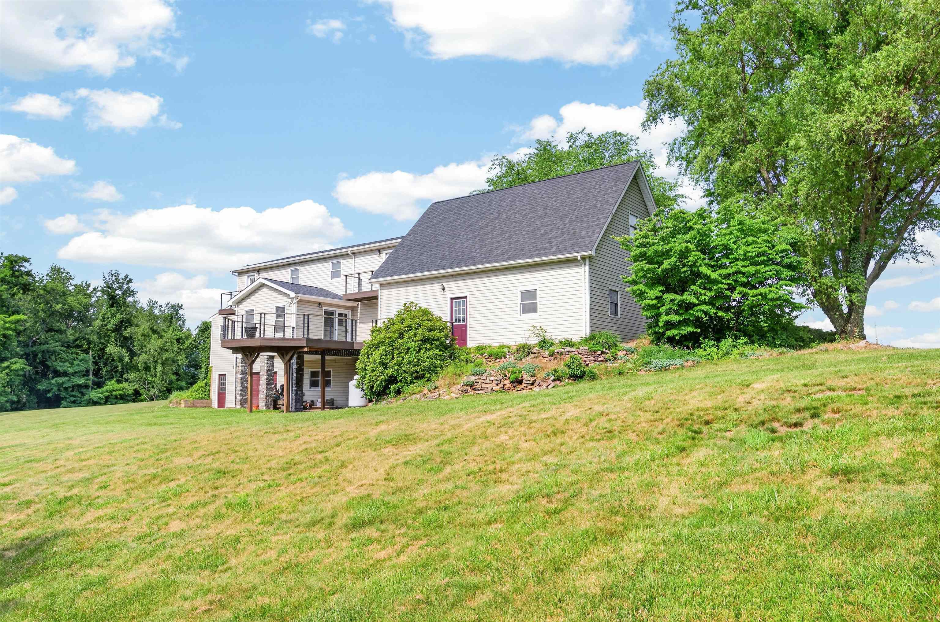 1210 VALLEY VIEW Drive