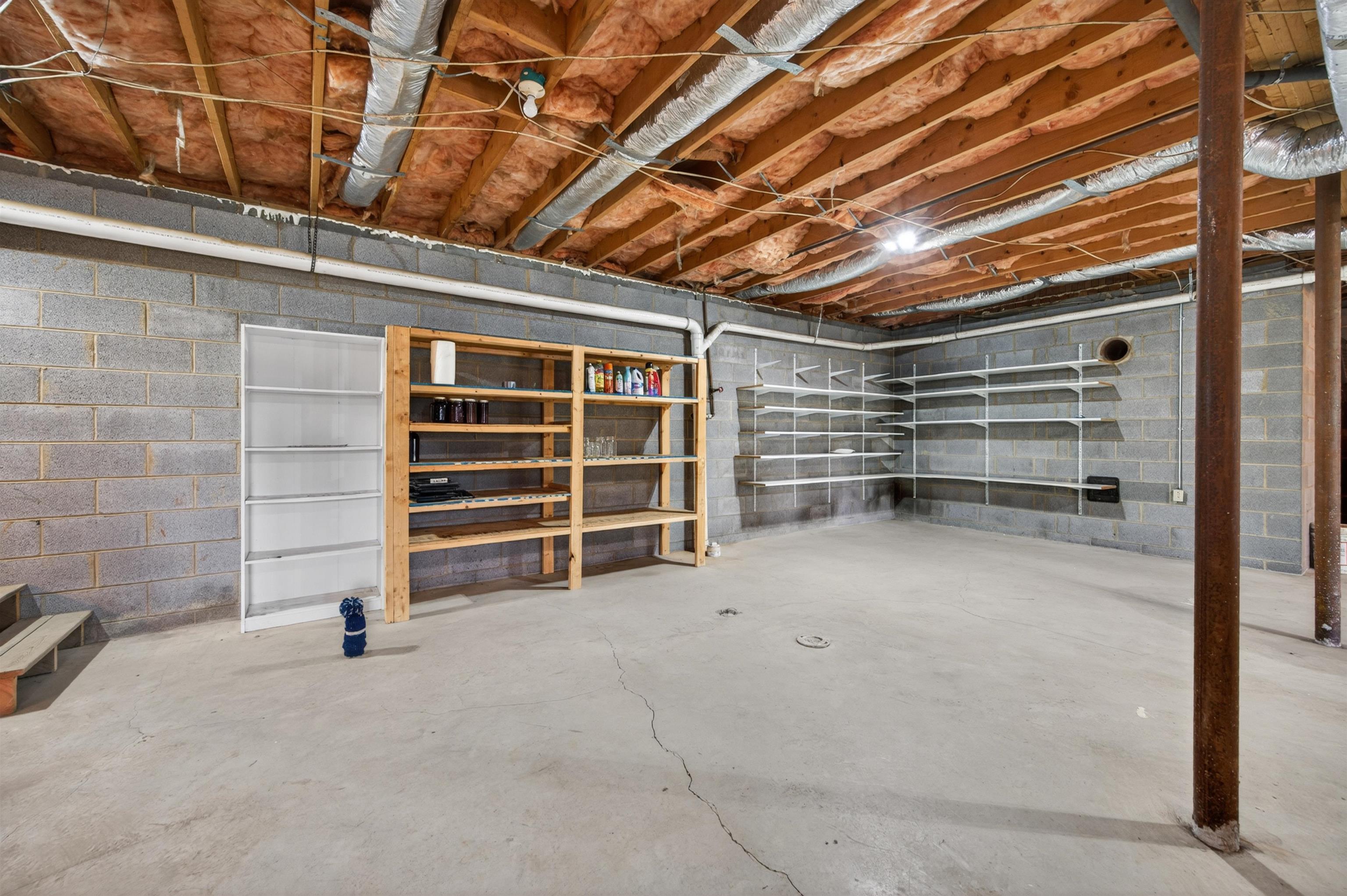 1210 VALLEY VIEW Drive