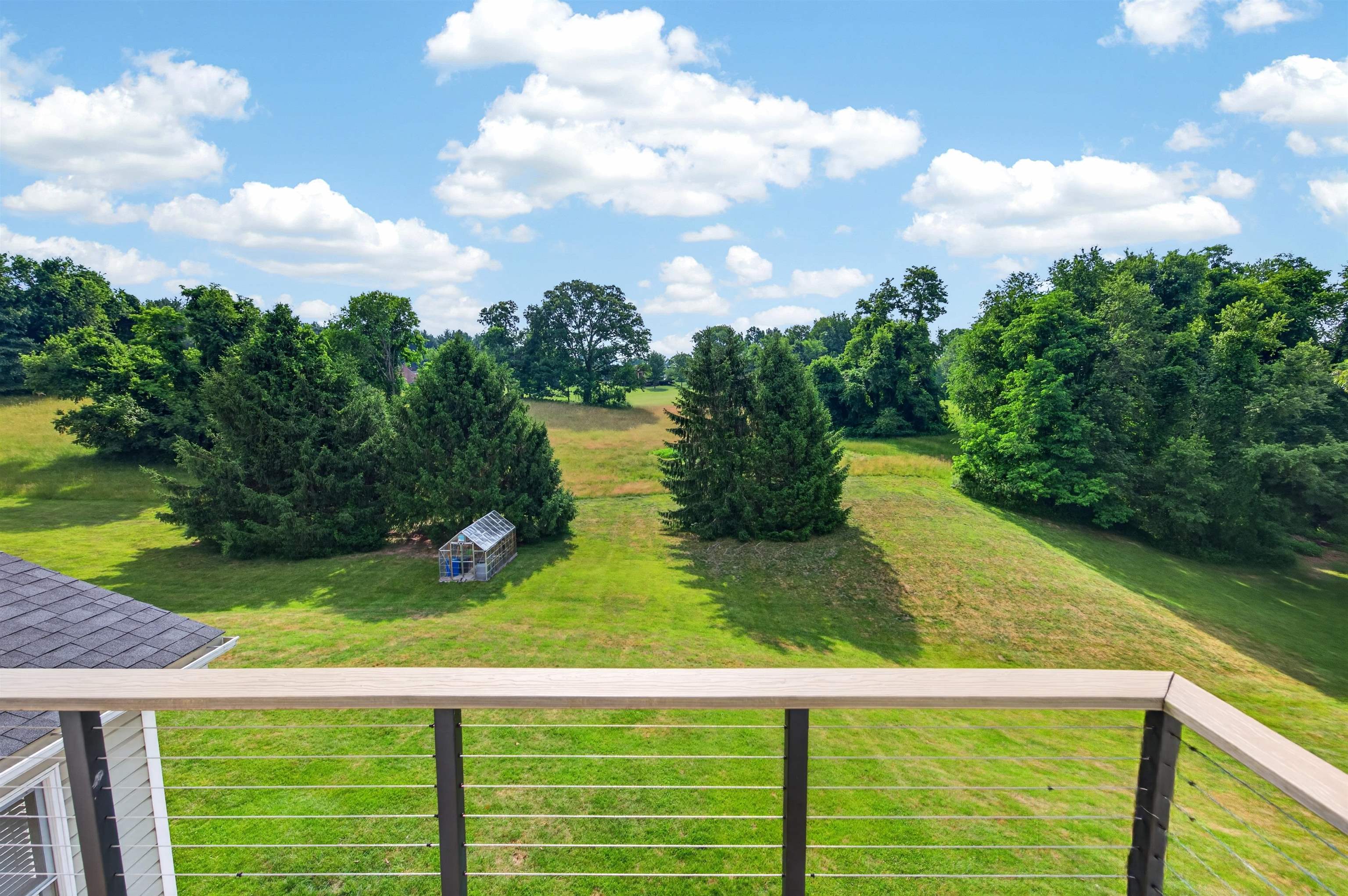 1210 VALLEY VIEW Drive