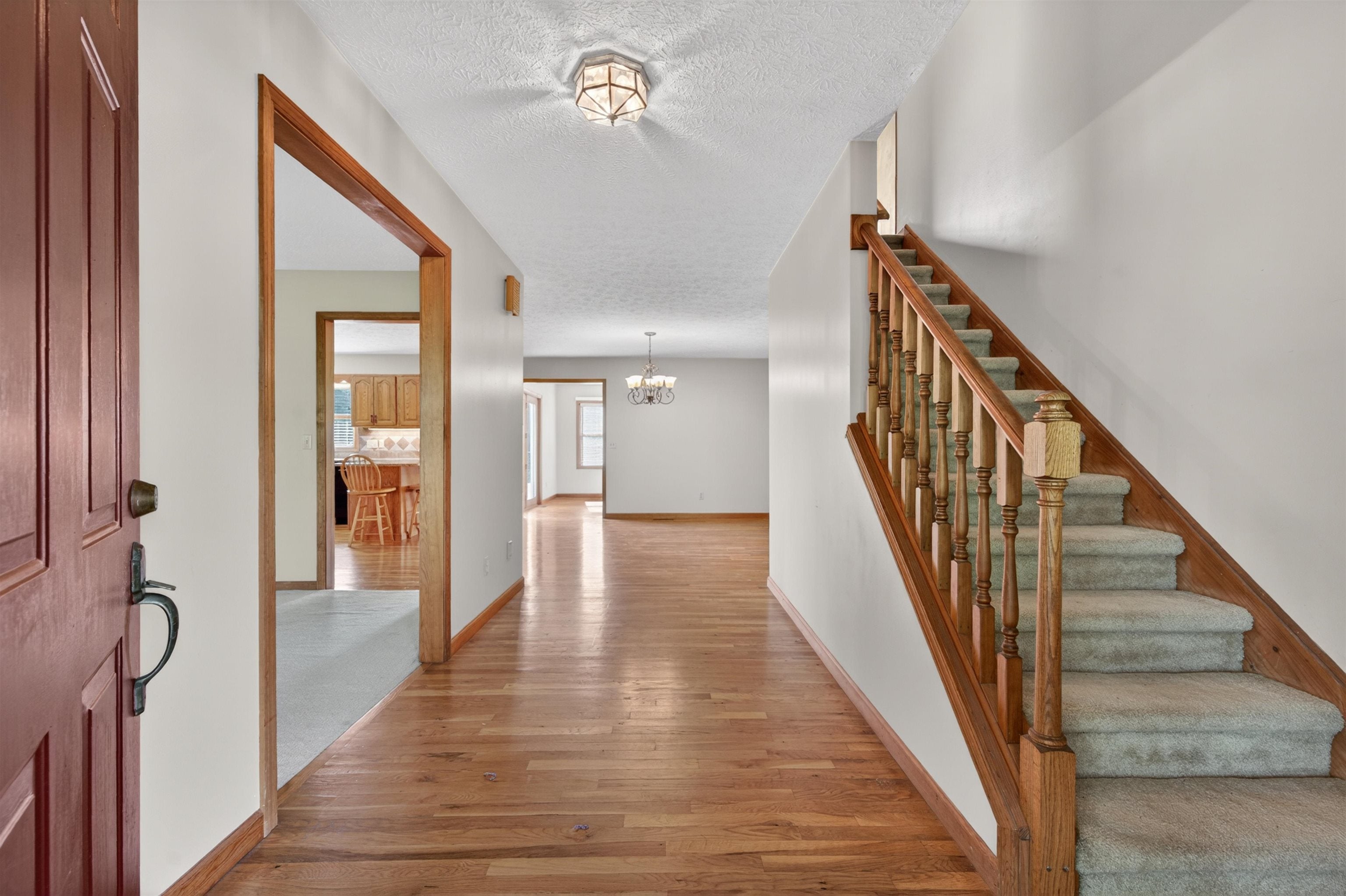 1210 VALLEY VIEW Drive