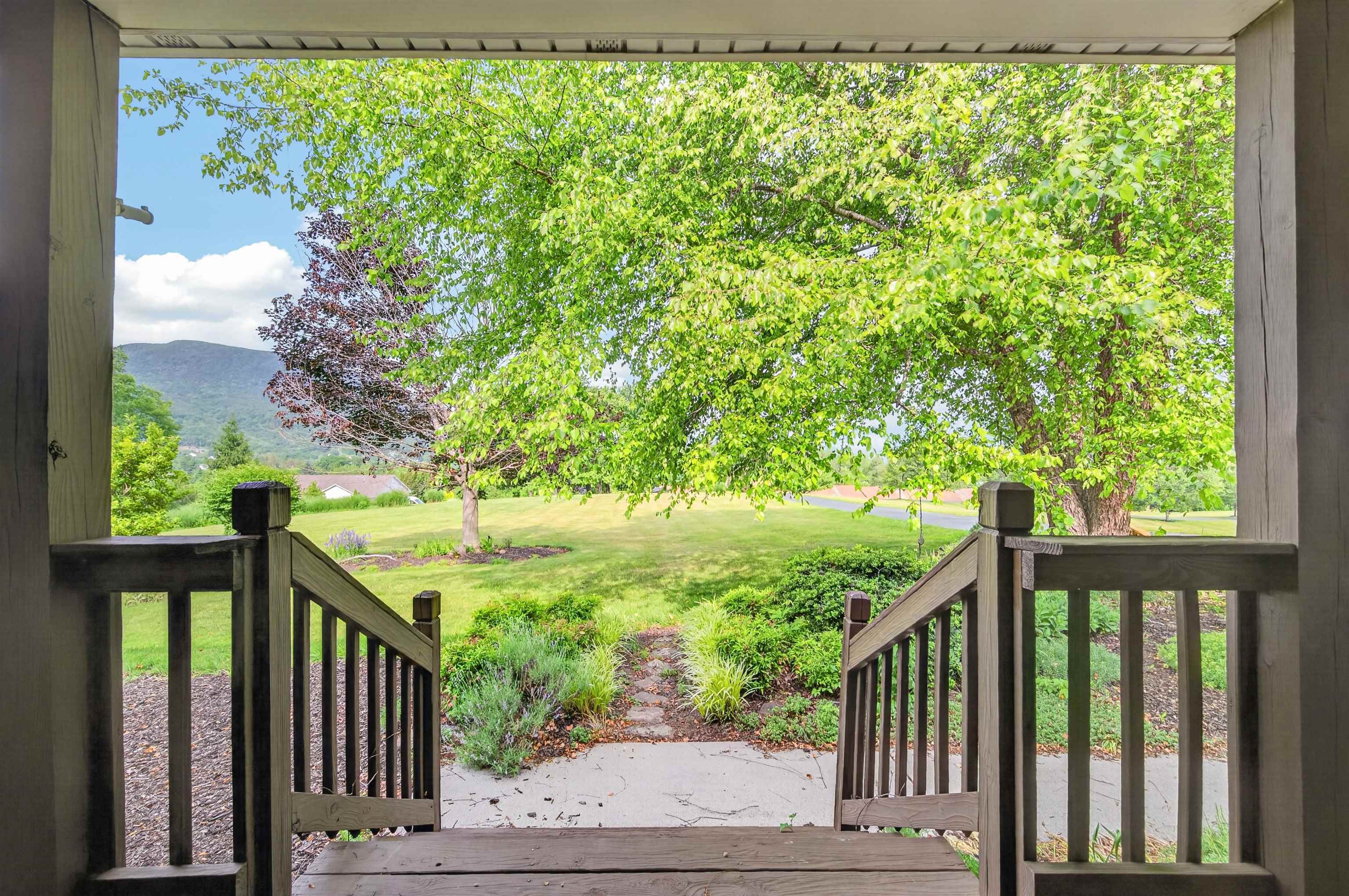 1210 VALLEY VIEW Drive