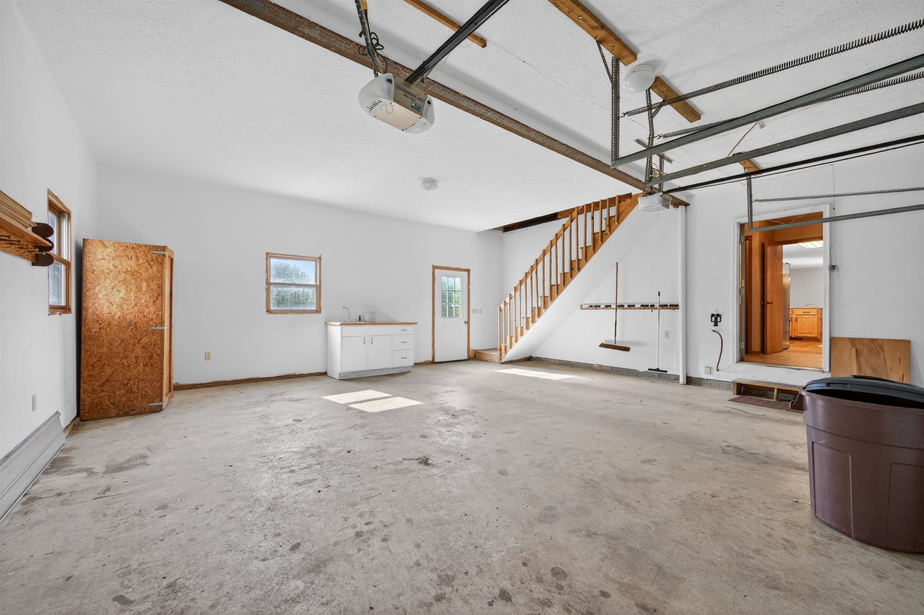 1210 VALLEY VIEW Drive