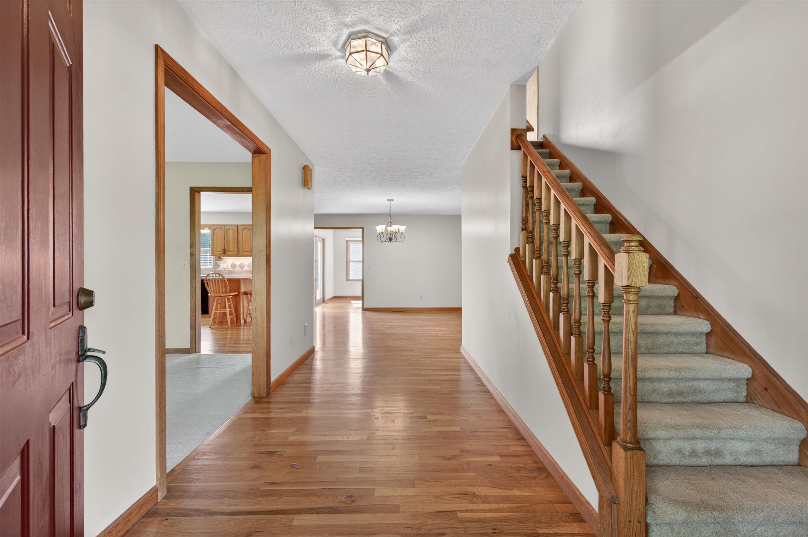 1210 VALLEY VIEW Drive