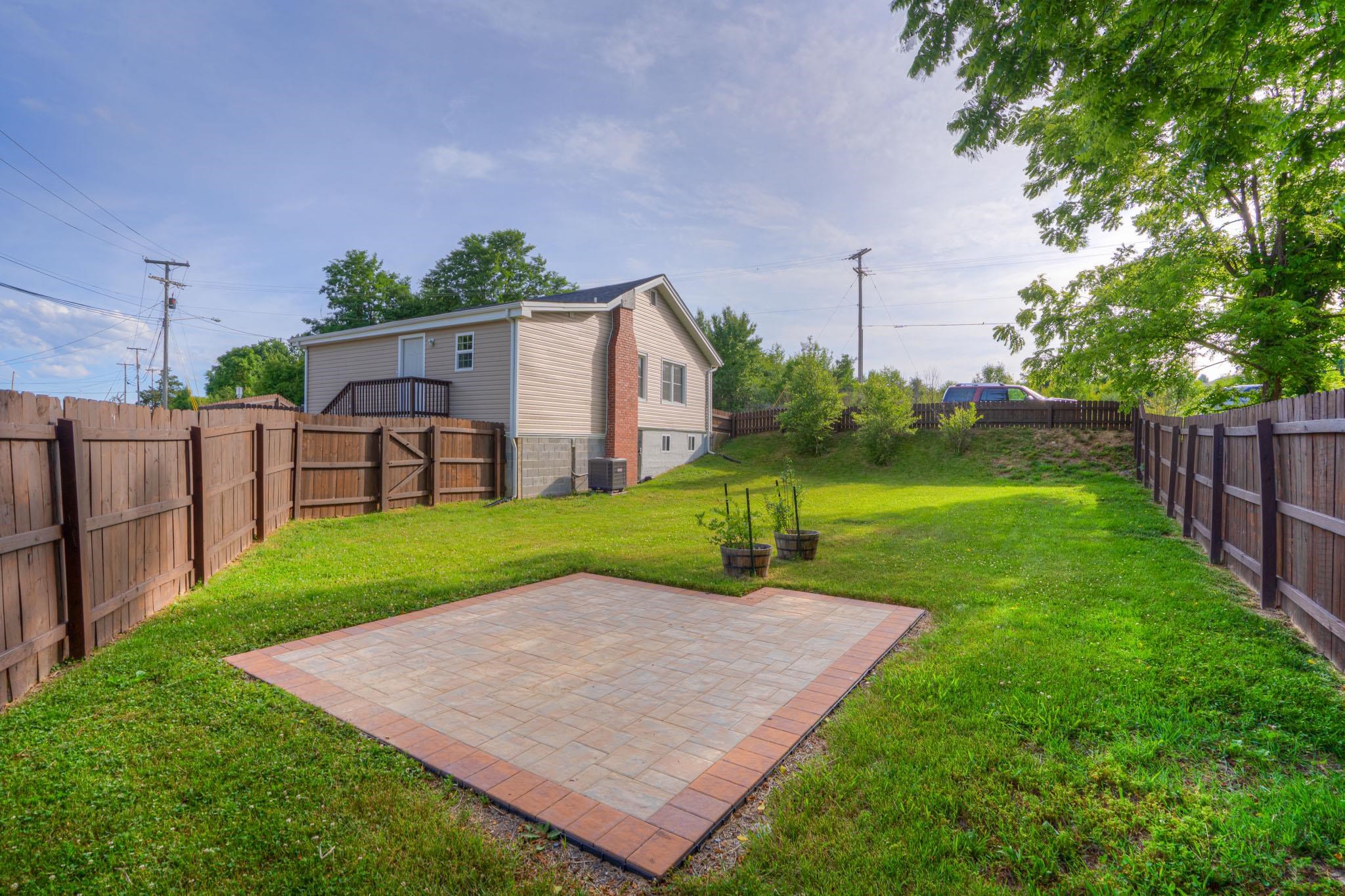 1215 MOOSE Drive