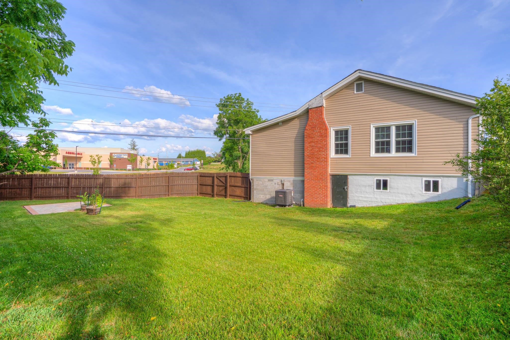 1215 MOOSE Drive