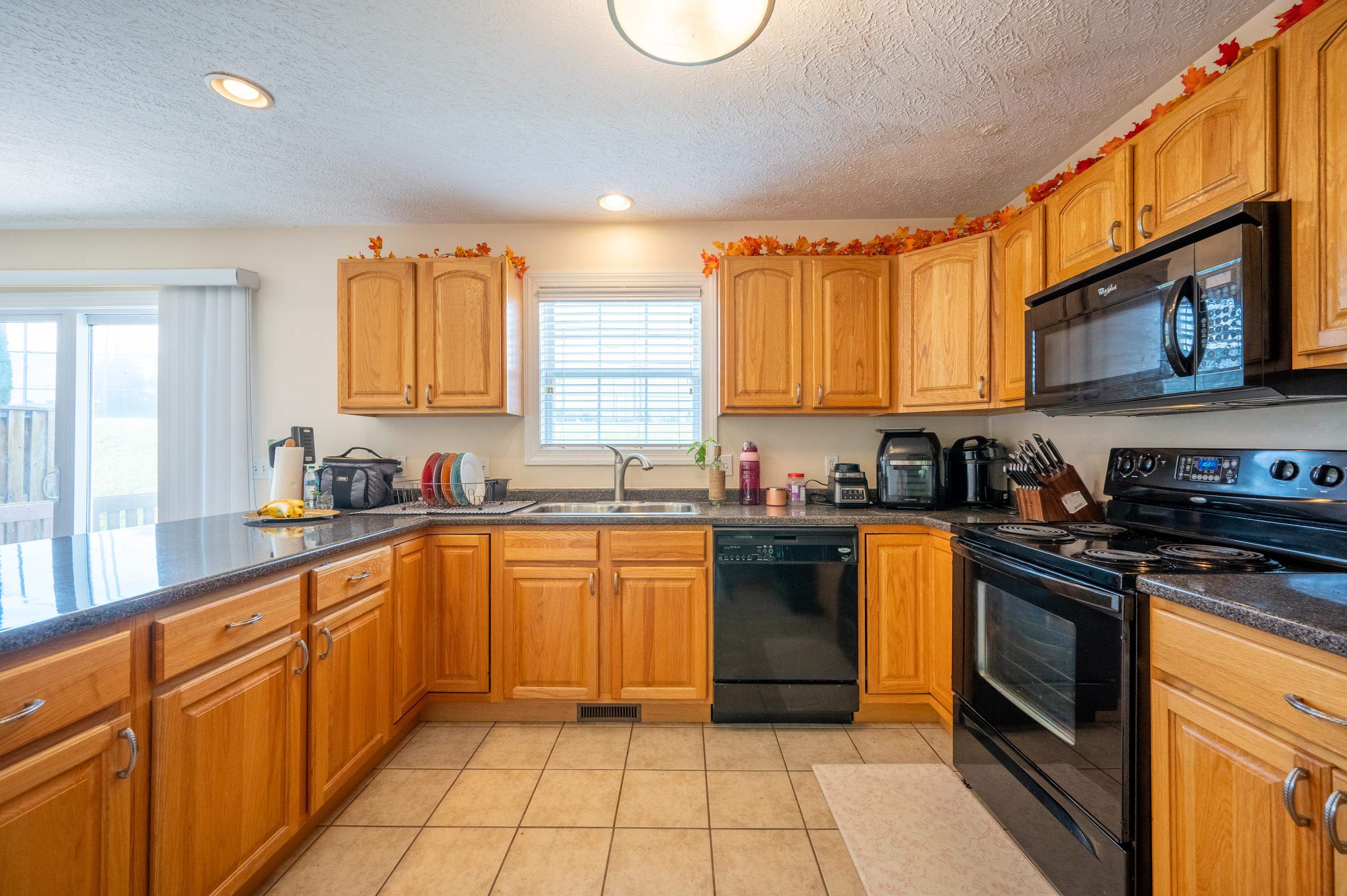 320 Tall Oak Boulevard