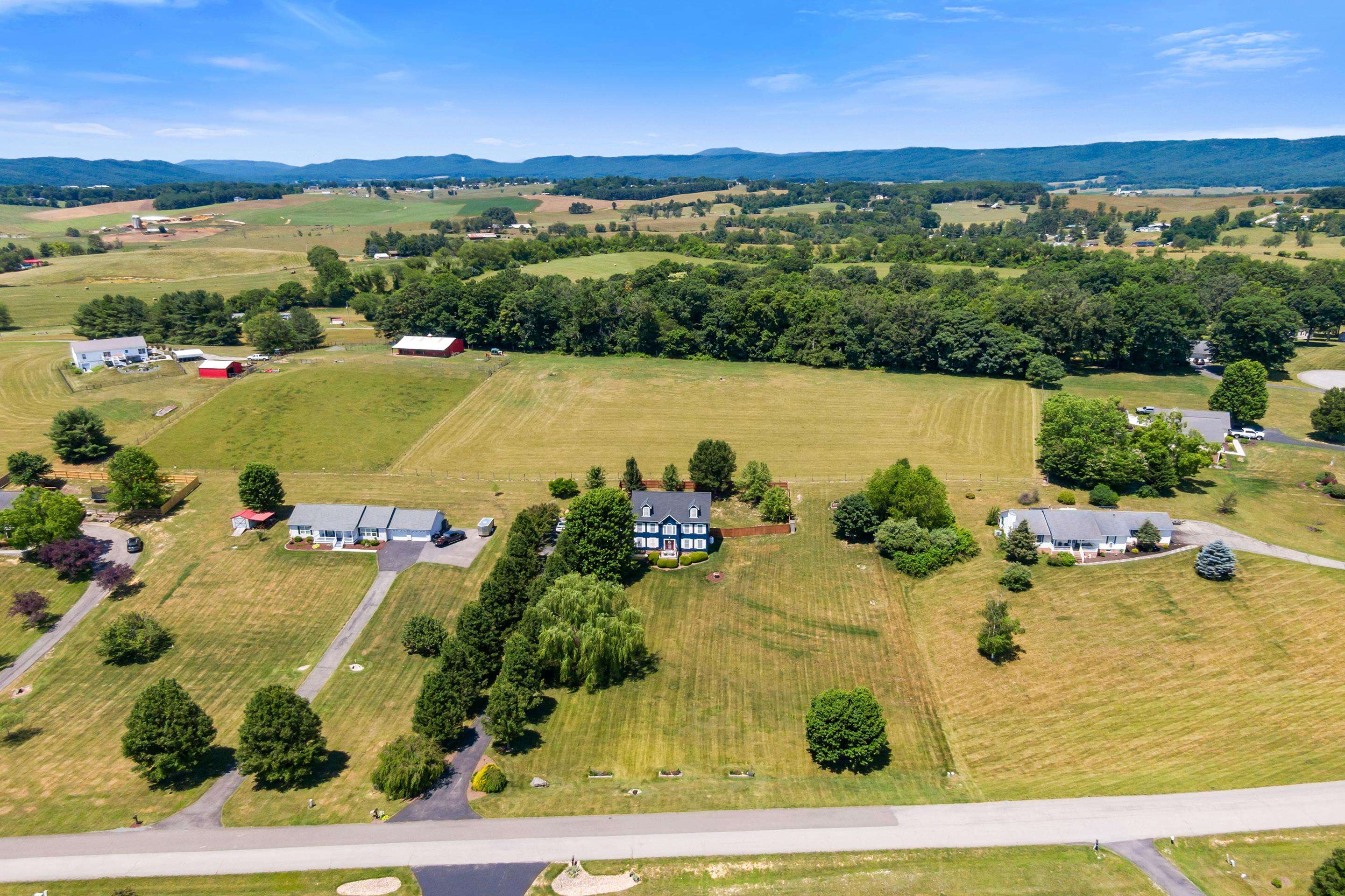5323 Crossbow Drive