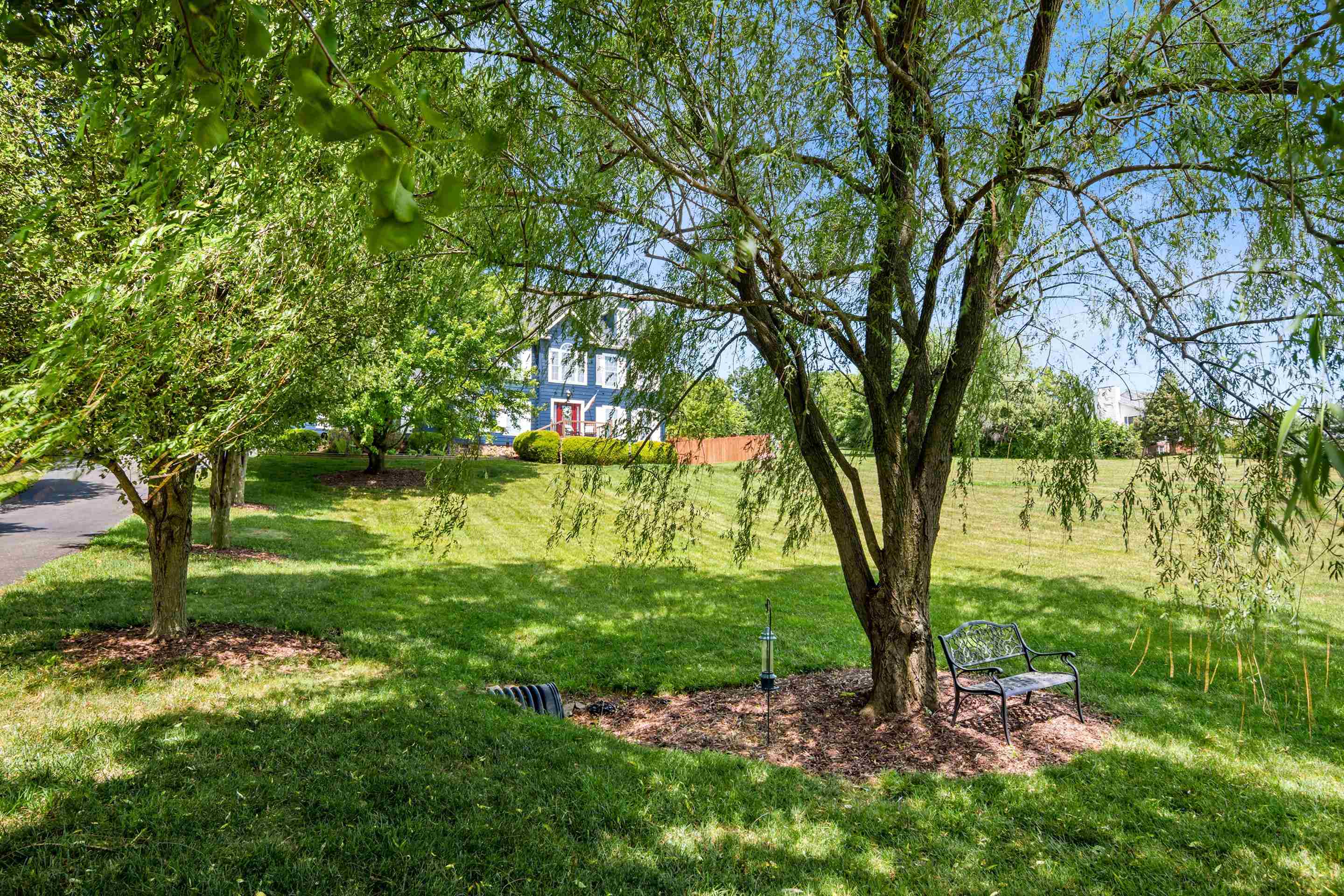 5323 Crossbow Drive