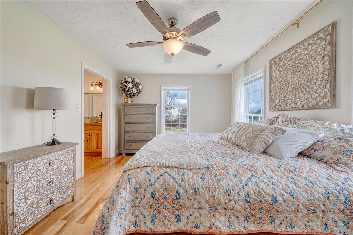 5323 Crossbow Drive