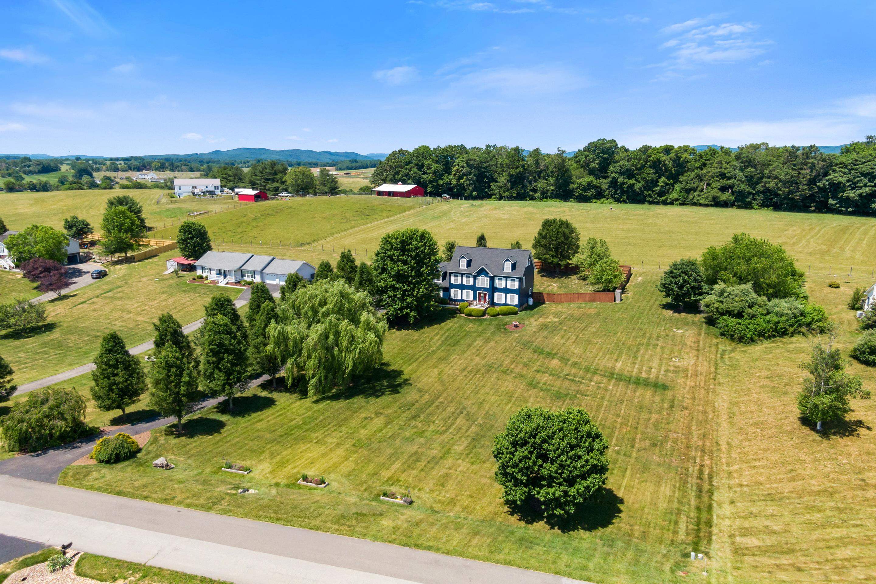 5323 Crossbow Drive