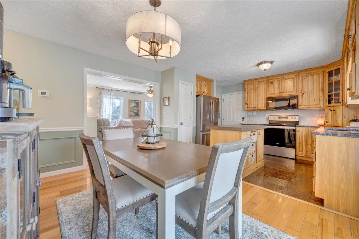 5323 Crossbow Drive