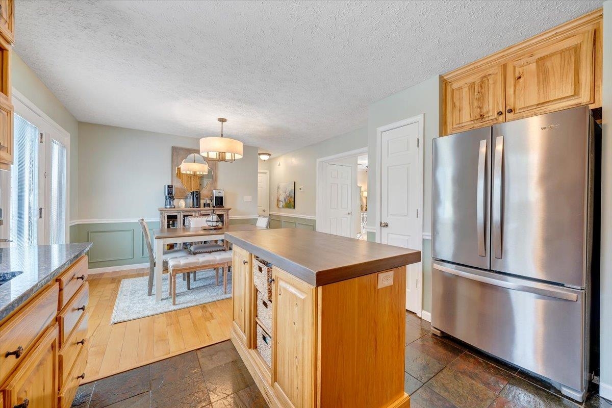 5323 Crossbow Drive