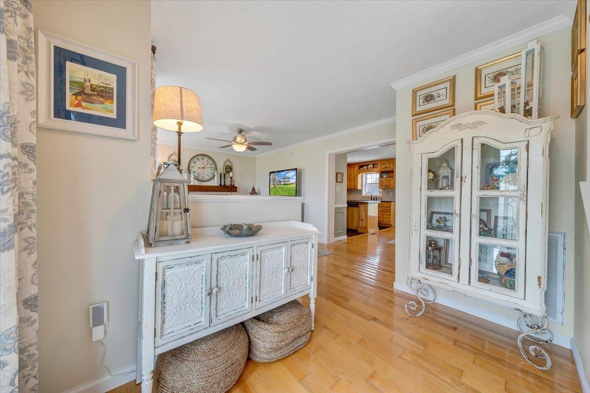 5323 Crossbow Drive