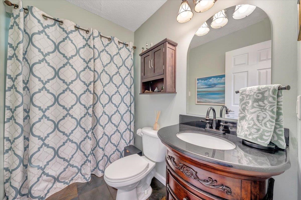 5323 Crossbow Drive
