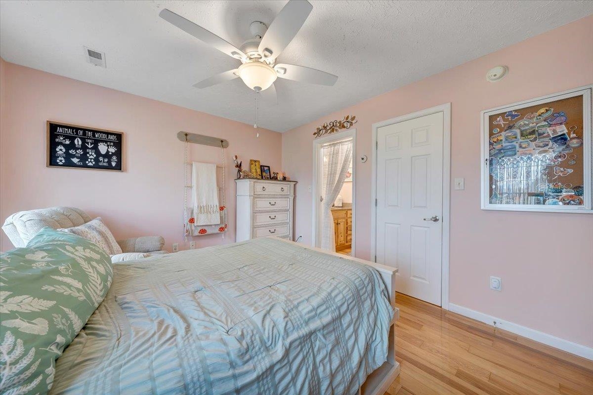 5323 Crossbow Drive