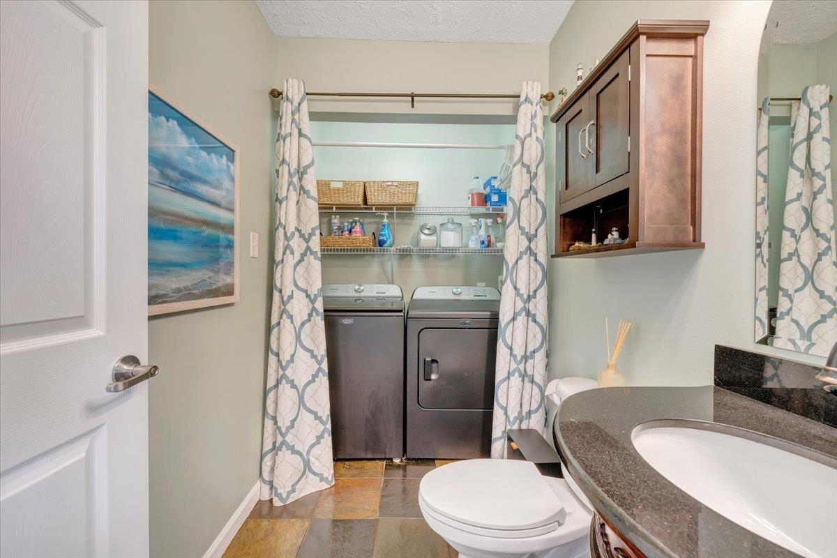 5323 Crossbow Drive